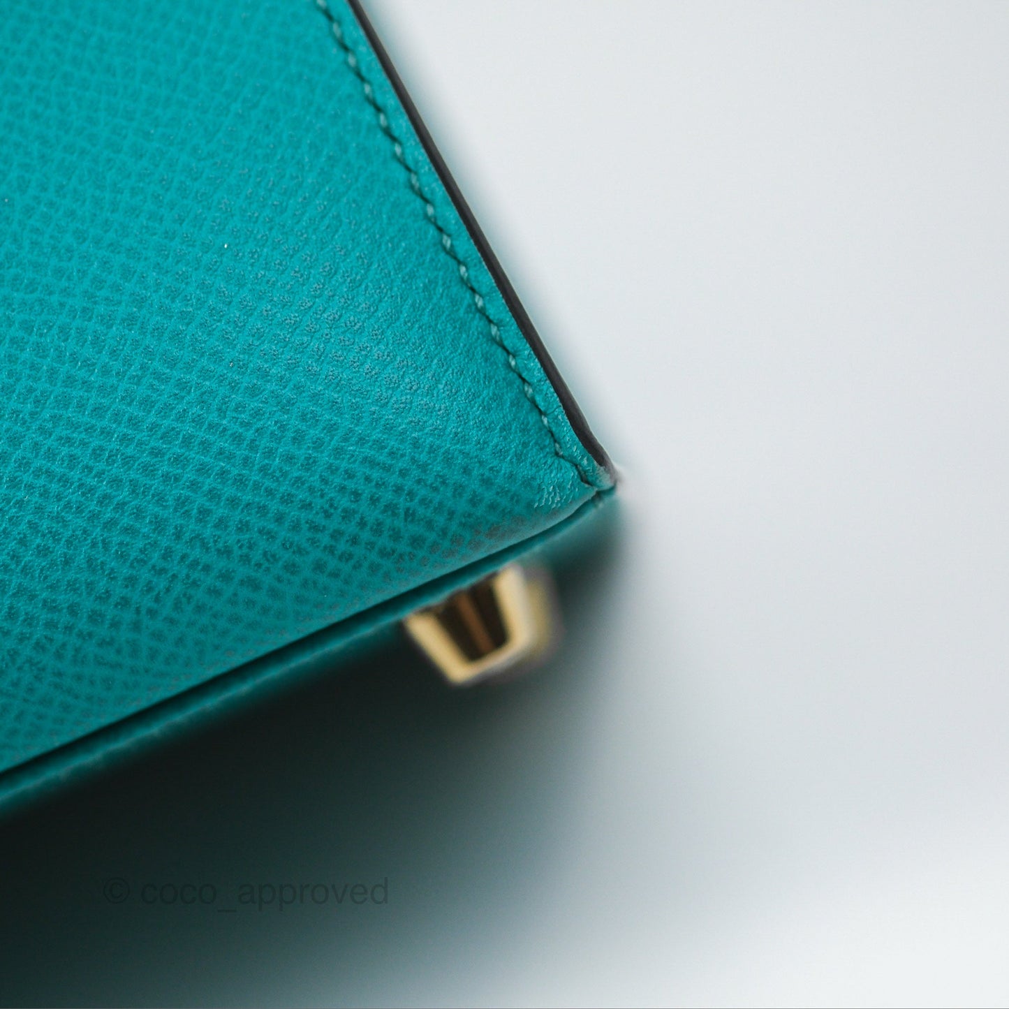Hermès Sellier Kelly 25 Bleu Paon 7F Epsom Gold Hardware