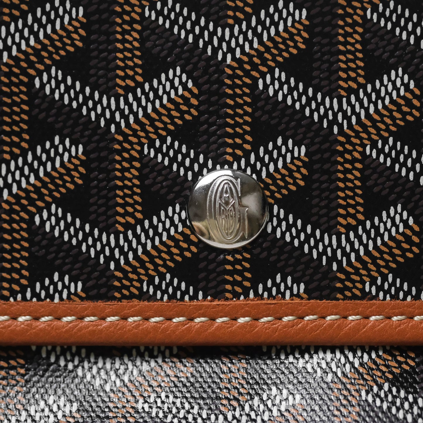 Goyard Saint Louis Tote PM⁣⁣⁣⁣⁣⁣⁣⁣⁣⁣⁣⁣⁣⁣⁣⁣⁣⁣⁣⁣ Black/Tan