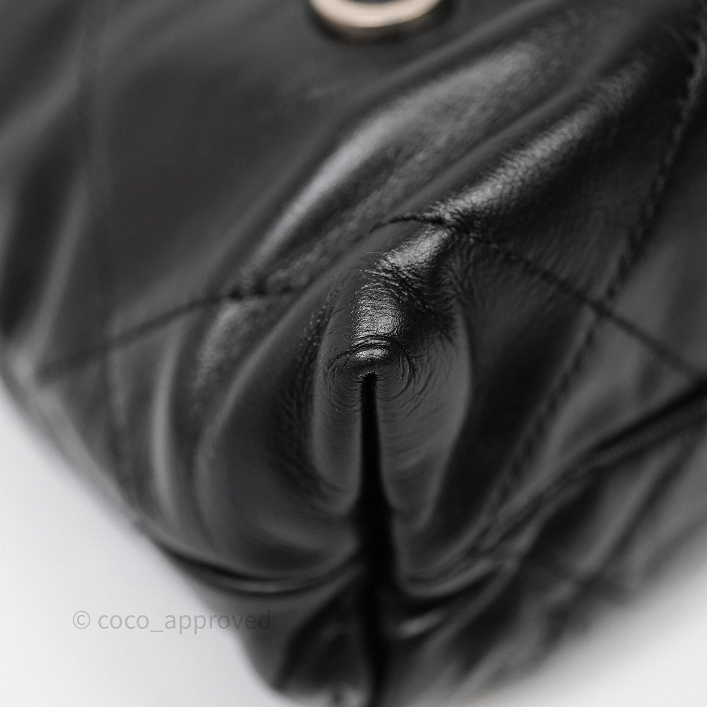 Chanel 22 Mini Bag Black Shiny Crumpled Calfskin Matte Silver Hardware
