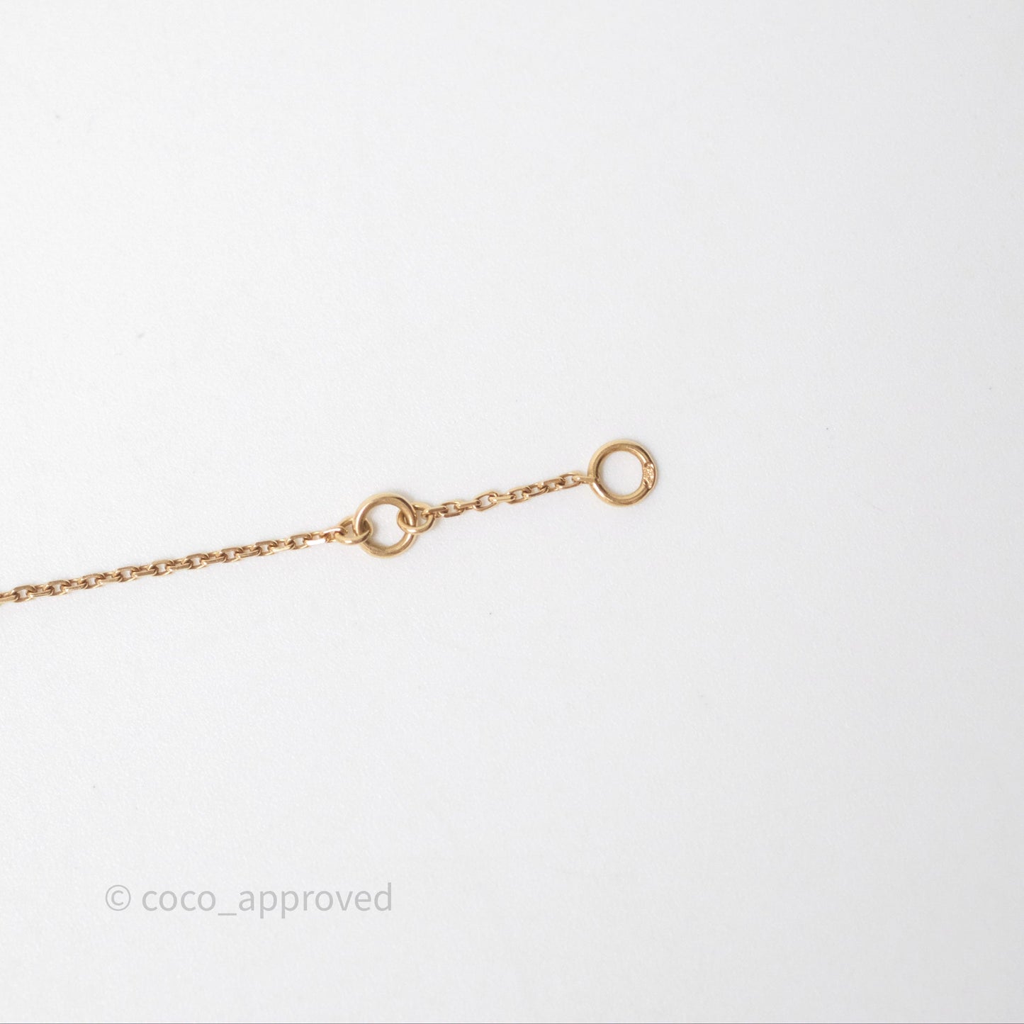 Van Cleef & Arpels Sweet Alhambra Bracelet Yellow Gold & Mother-of-pearl