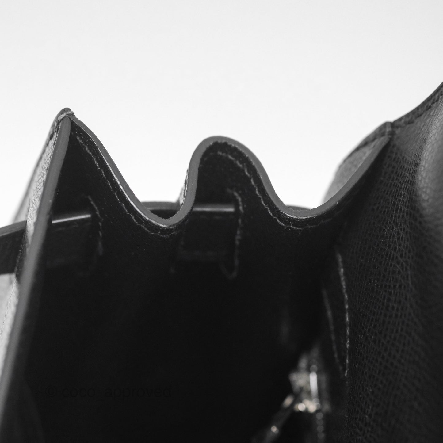 Hermès Vintage Kelly 28 Sellier Noir 89 Courchevel Palladium Hardware