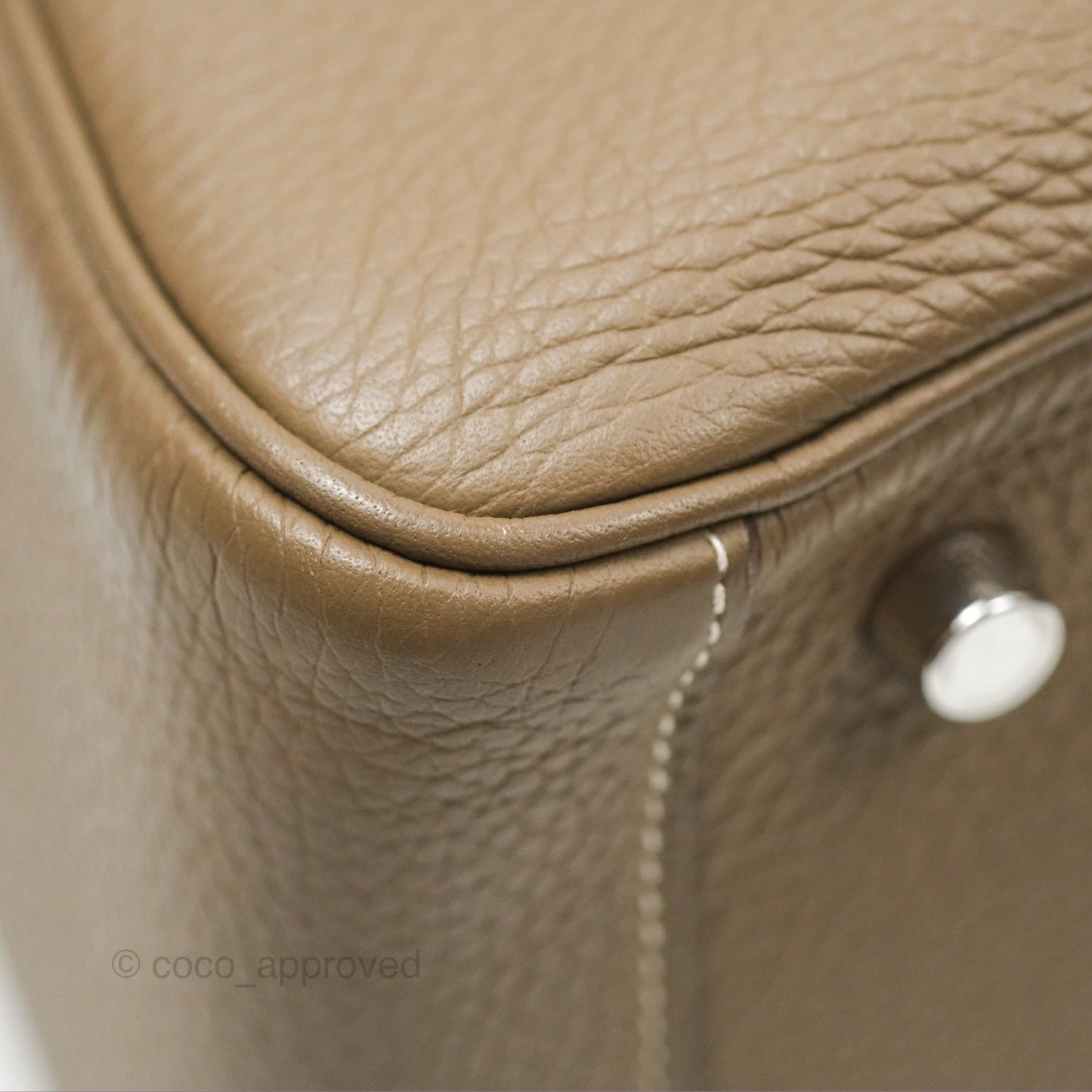 Hermès Lindy 26 Etoupe Clemence Palladium Hardware