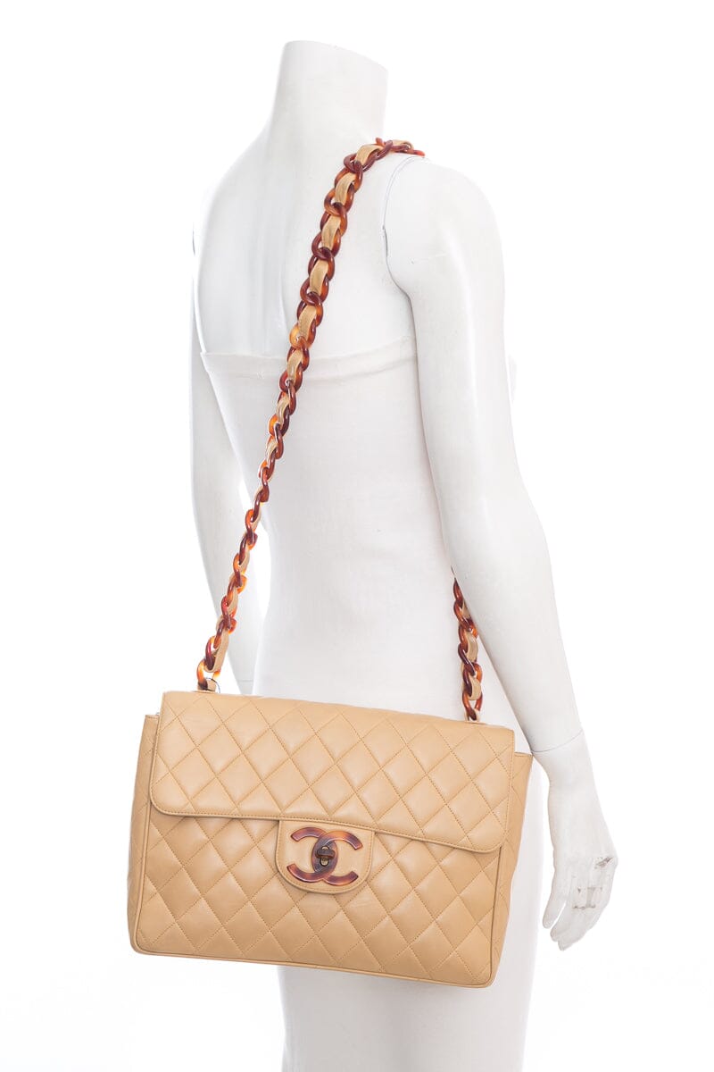 Luxury Chanel Vintage 1994/96 Beige Maxi Jumbo Flap Lambskin Handbag
