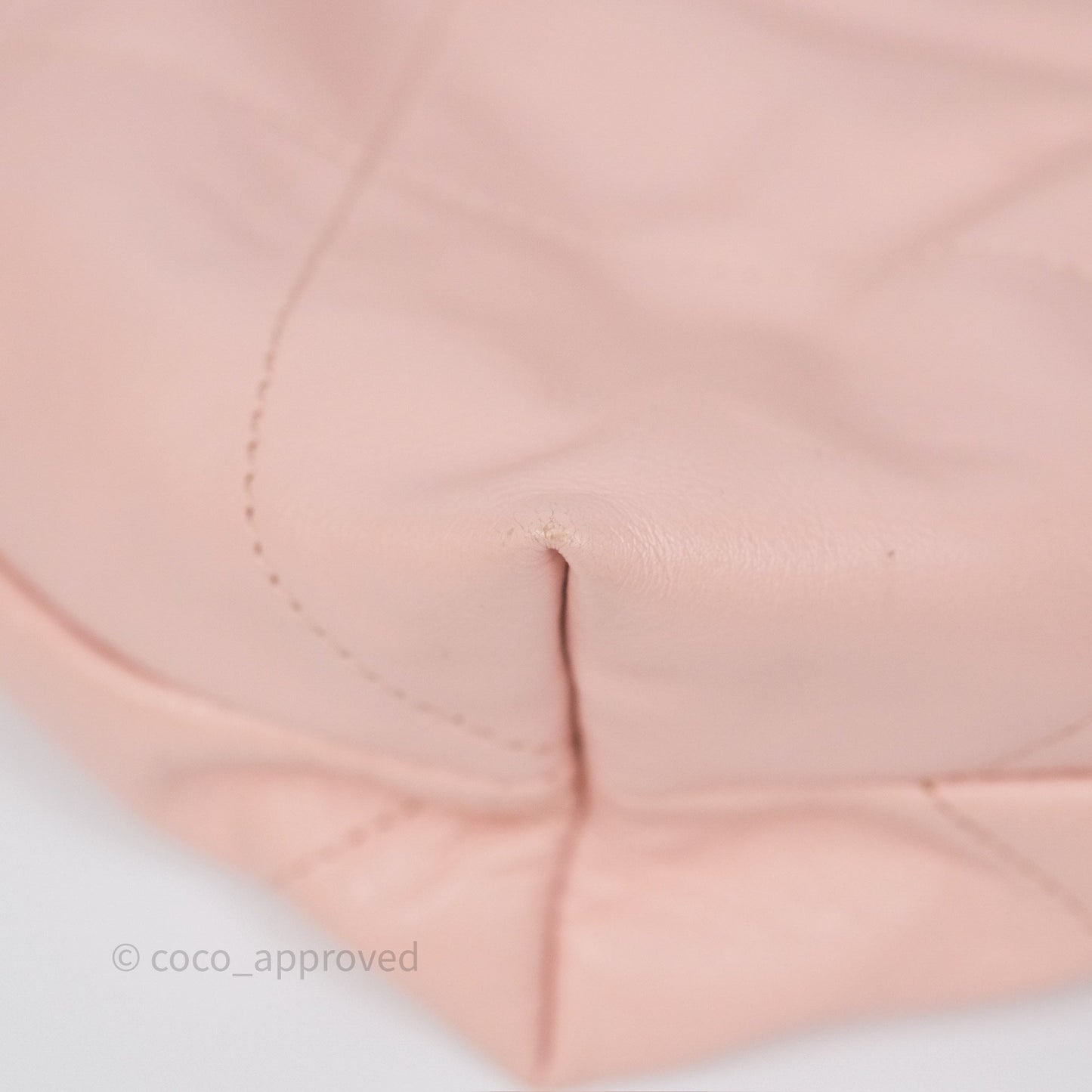 Chanel 22 Medium Pink Crumpled Calfskin Aged Gold Hardware