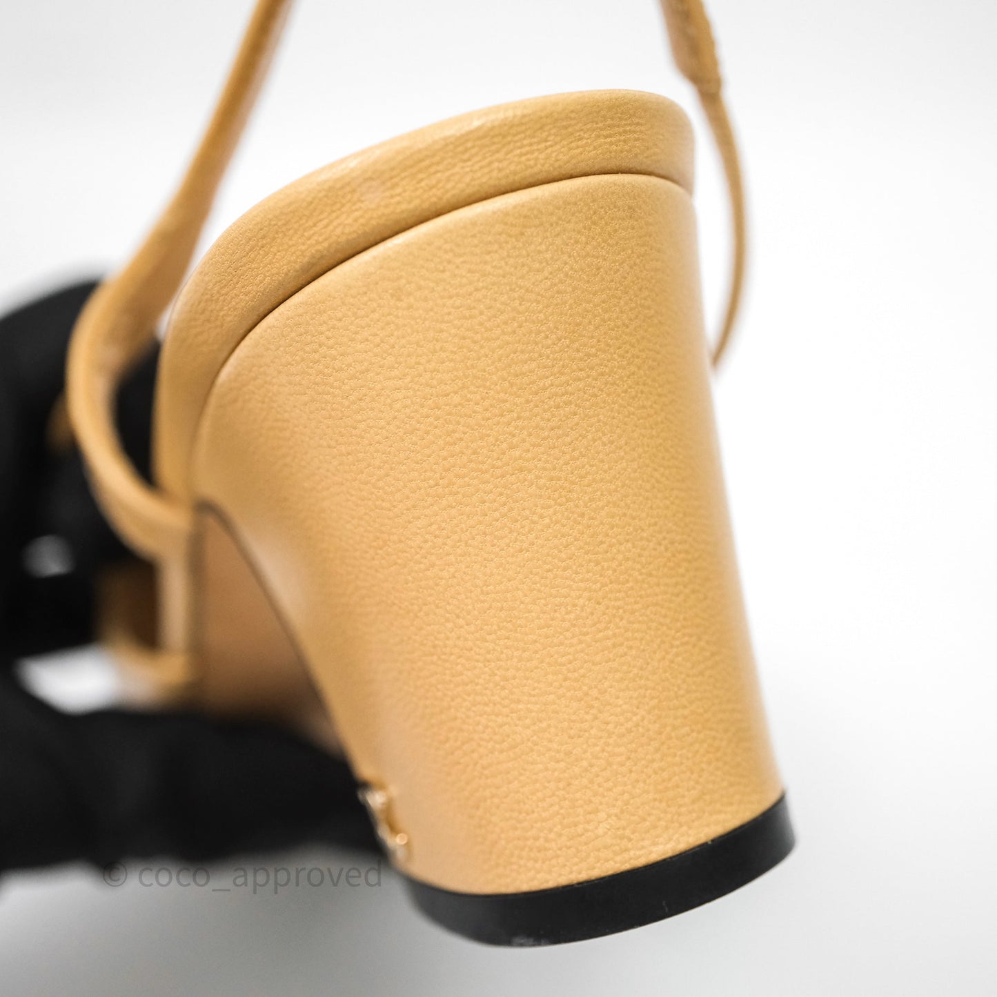 Chanel Classic Slingback Beige Black Leather Size 36