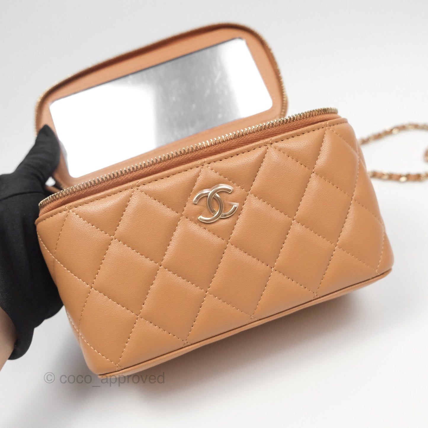 Chanel Vanity Rectangular Top Handle Beige Lambskin Gold Hardware