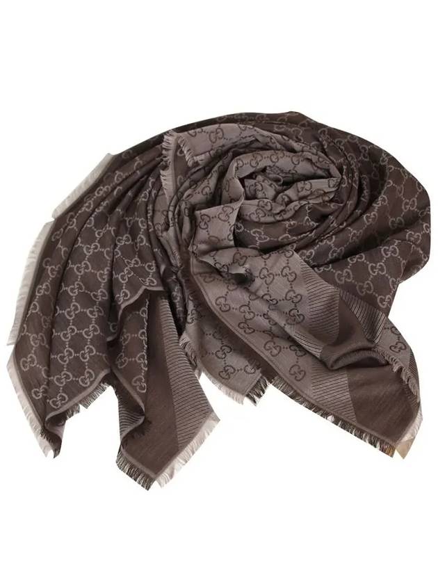 Luxury Gucci Trending 2025 GG Jacquard Square Muffler Brown