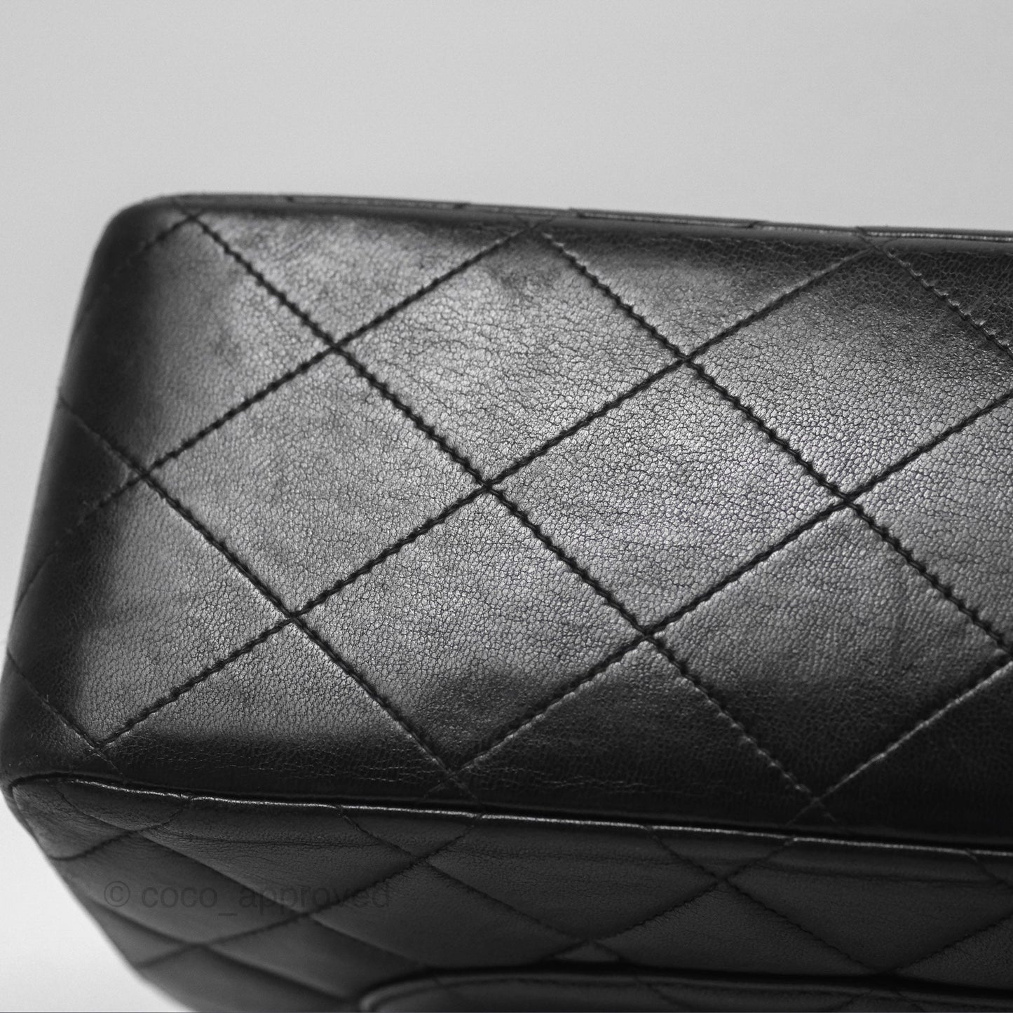 Chanel Vintage Jumbo Single Flap Black Lambskin 24K Gold Hardware