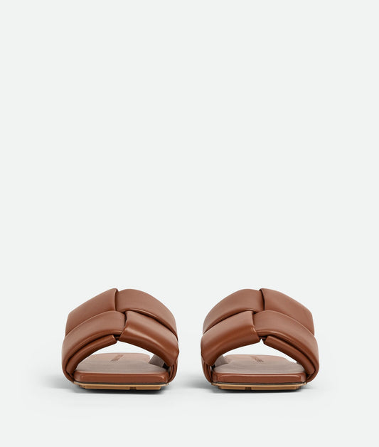 Luxury Bottega Veneta Patch Flat Mule