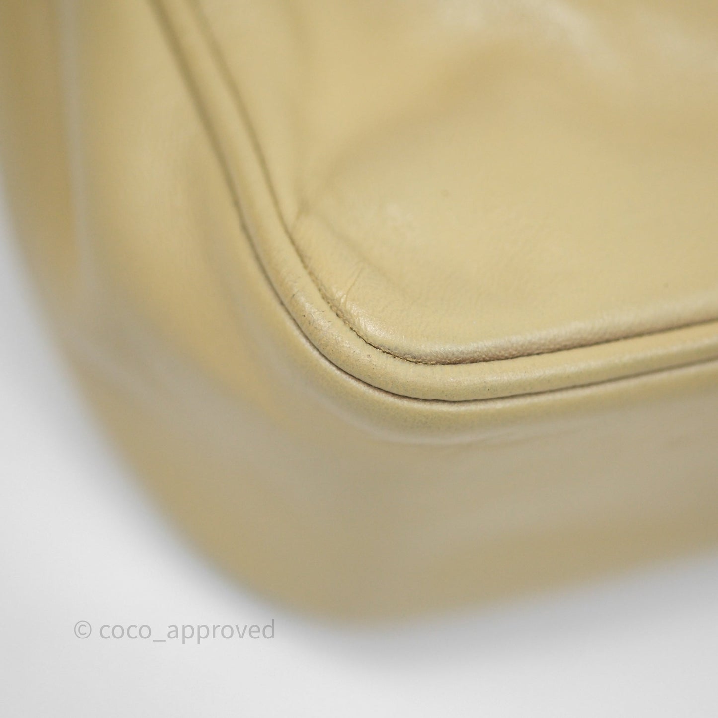 Chanel Vintage CC Flap Bag Beige Lambskin Gold Hardware