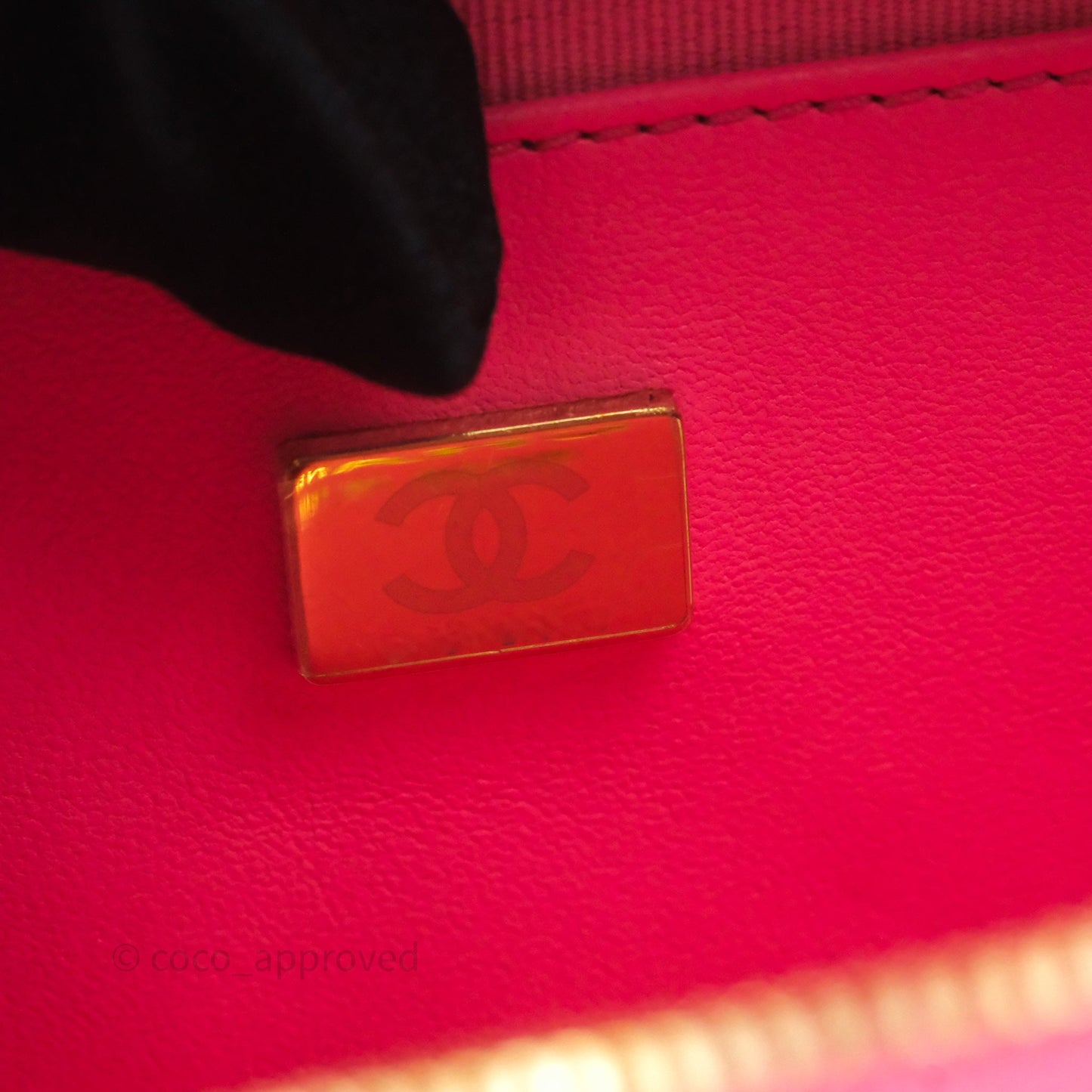 Chanel Large Heart Bag Pink Lambskin Gold Hardware 22S