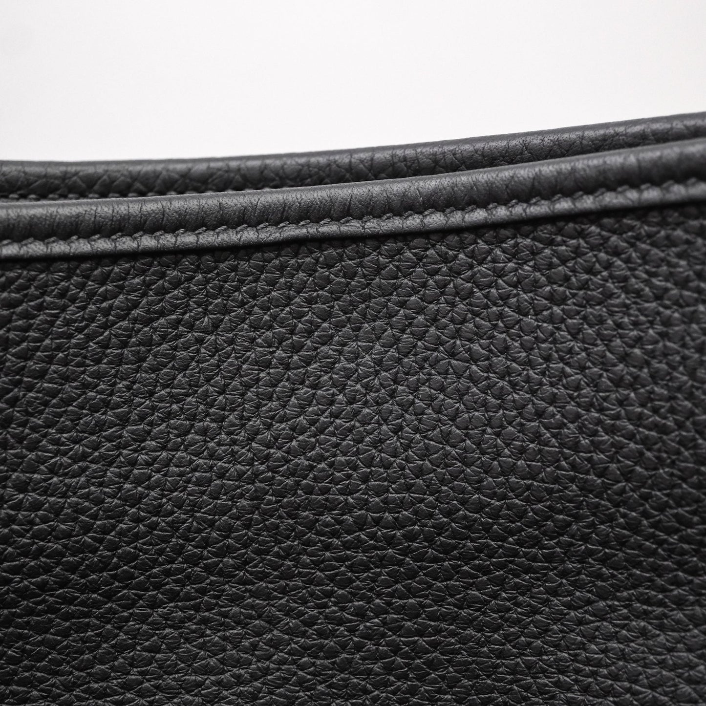 Hermes Evelyne III 29 Black Clemence Palladium Hardware
