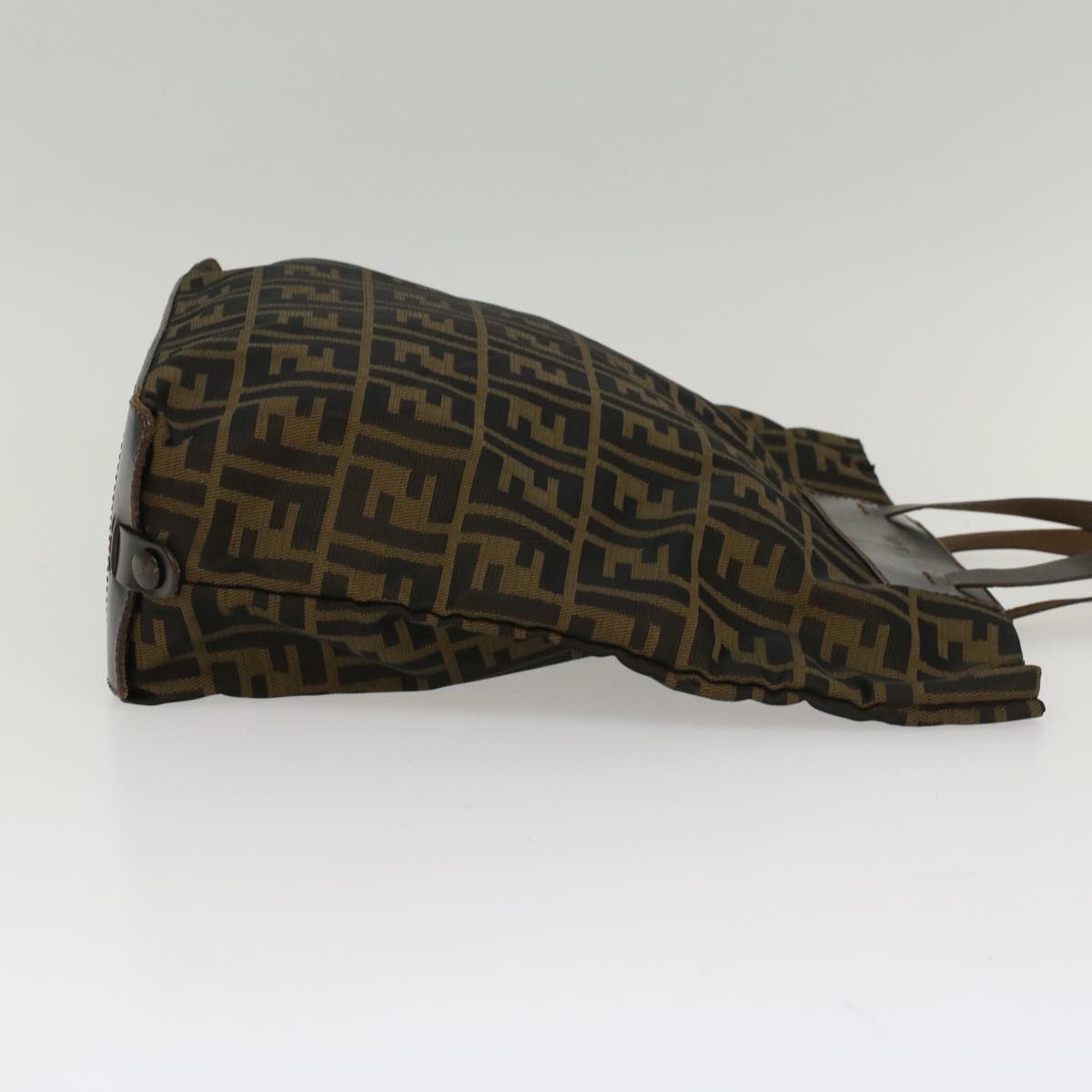 Luxury FendiZucca Canvas Hand Bag Brown54812