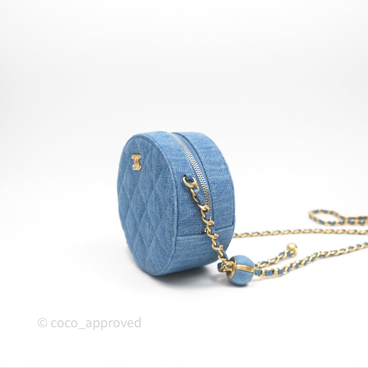 Chanel Quilted Pearl Crush Round Clutch With Chain Denim Aged Gold Hardware