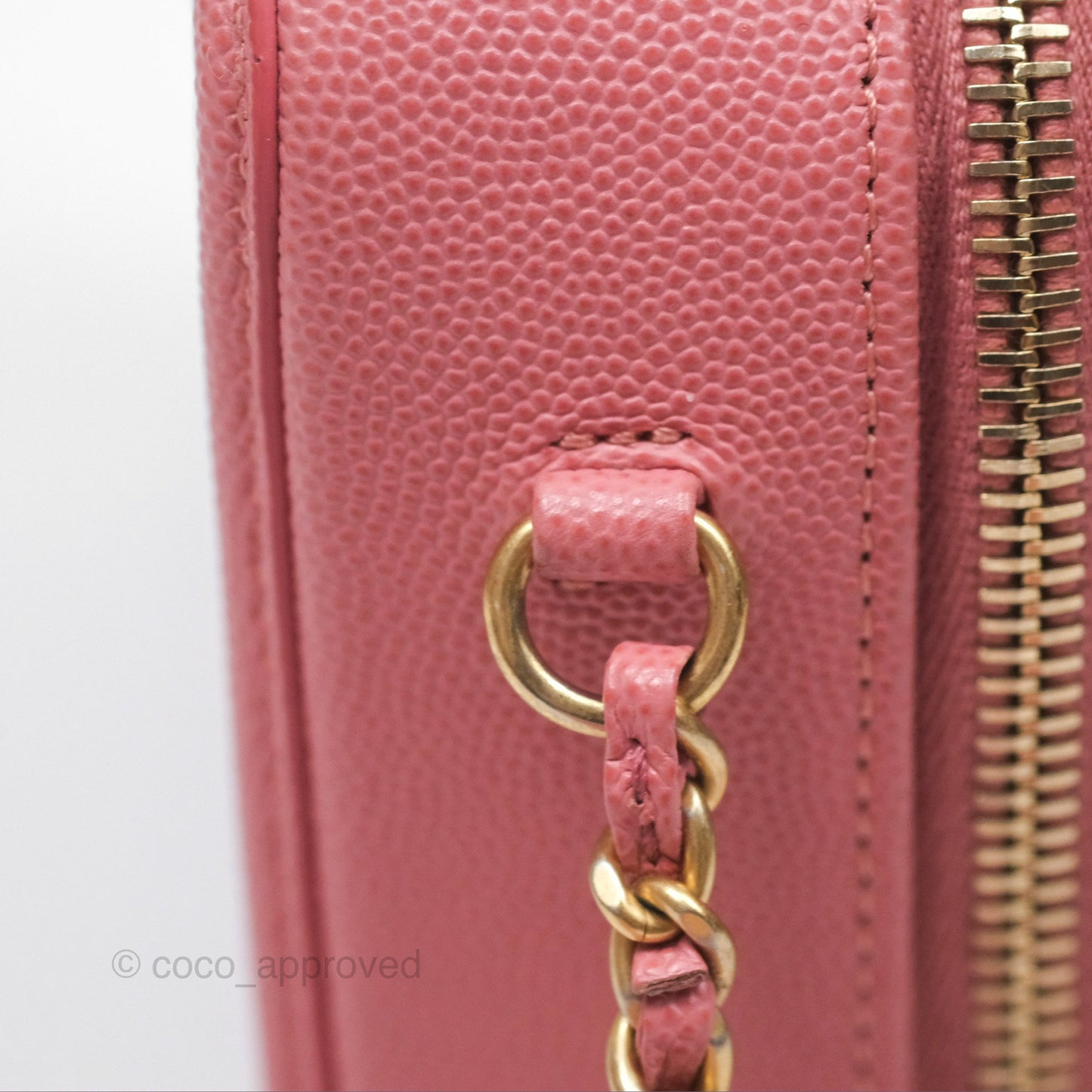 Chanel Quilted Small CC Filigree Vanity Case Pink Caviar Gold Hardware