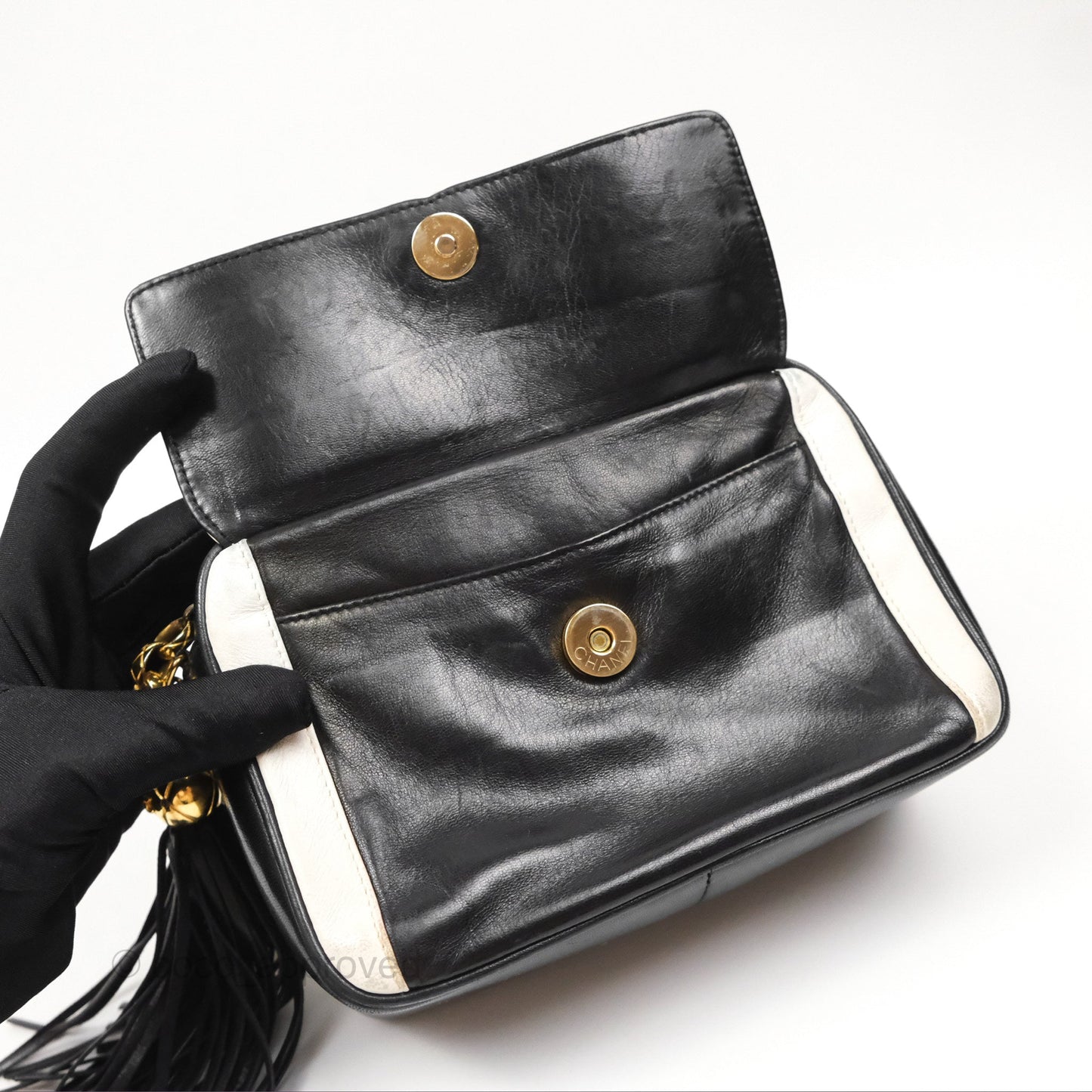 Chanel Vintage White CC Camera Bag Black Lambskin Gold Hardware