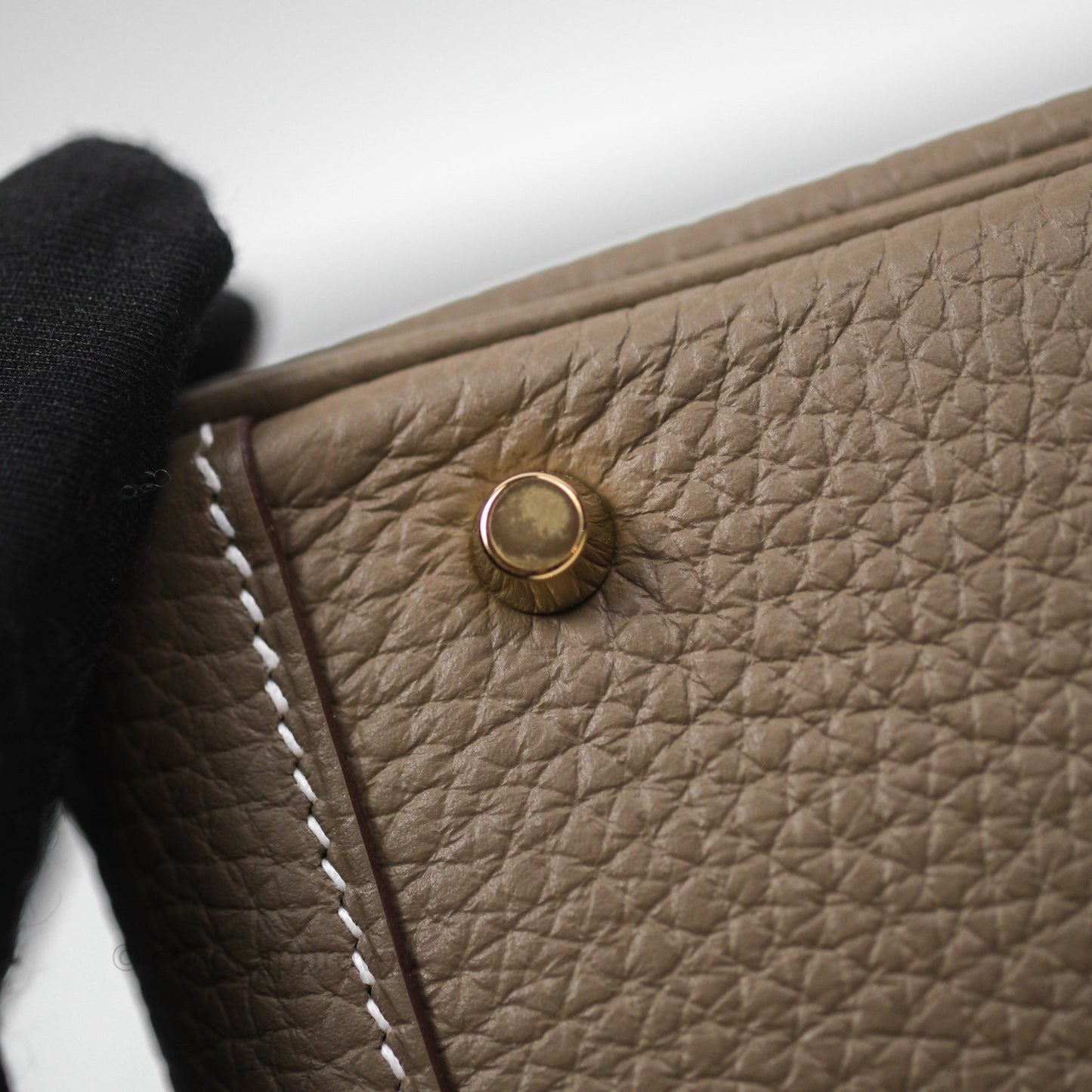 Hermès Mini Lindy 20 Etoupe 18 Clemence Gold Hardware