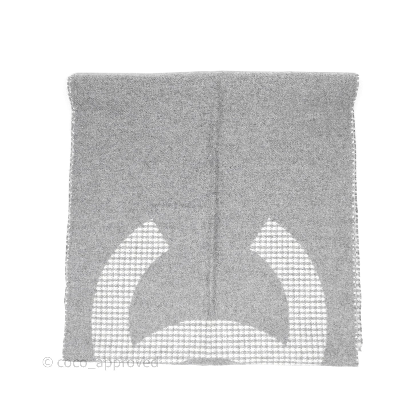 Chanel CC Reversible Cashmere Scarf Grey/ White 23B