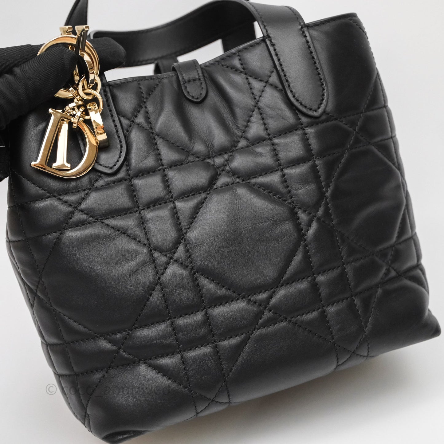 Christian Dior Small Toujours Vertical Tote Bag Black Macrocannage Calfskin Gold Hardware
