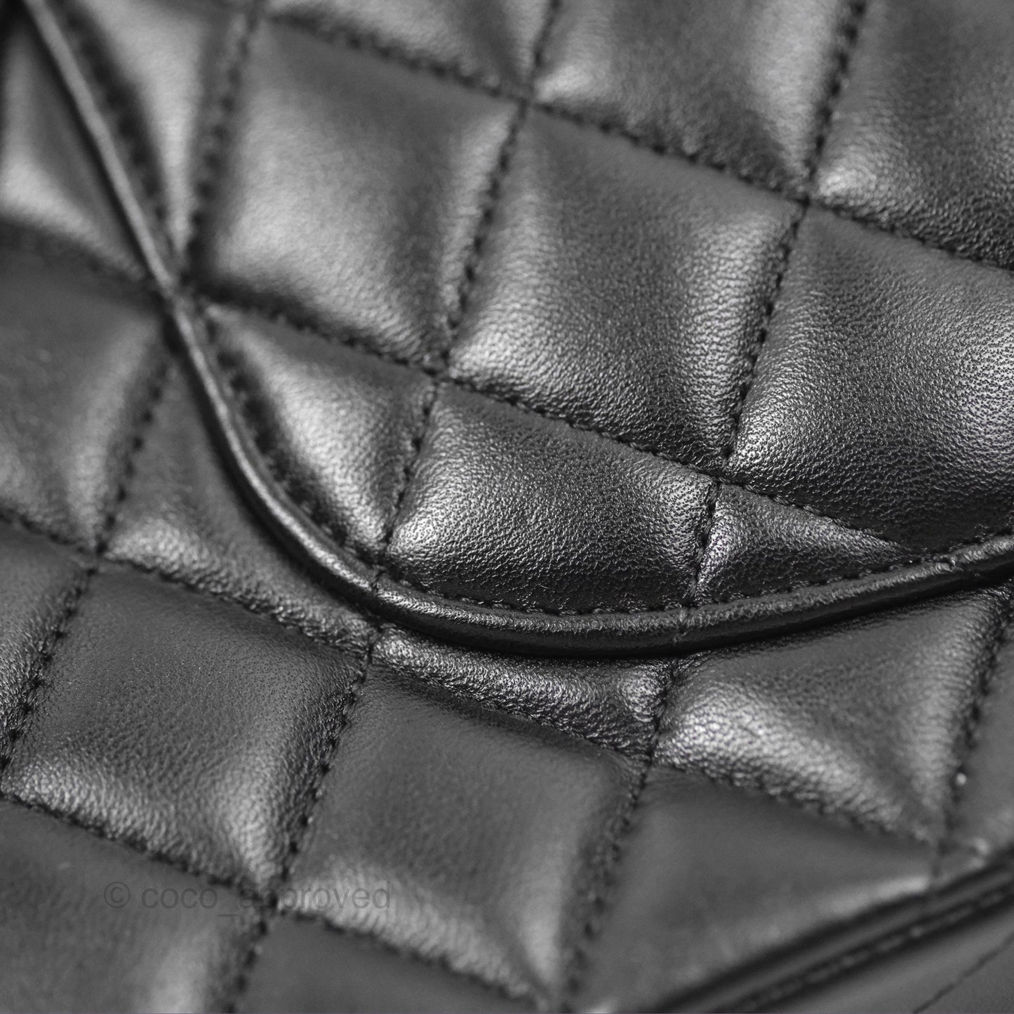 Chanel Classic M/L Medium Flap Quilted Black Lambskin Gold Hardware