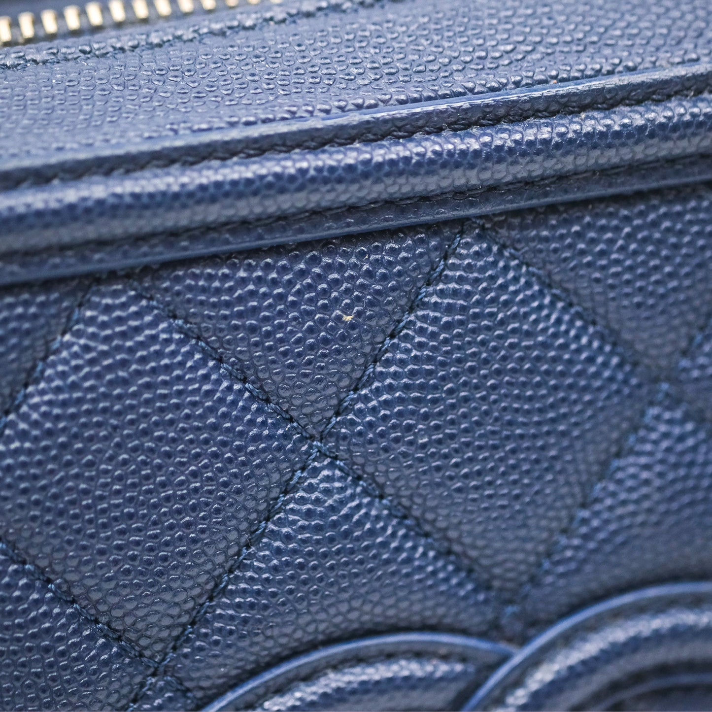 Chanel Quilted Medium CC Filigree Vanity Case Dark Navy Caviar Gold Hardware