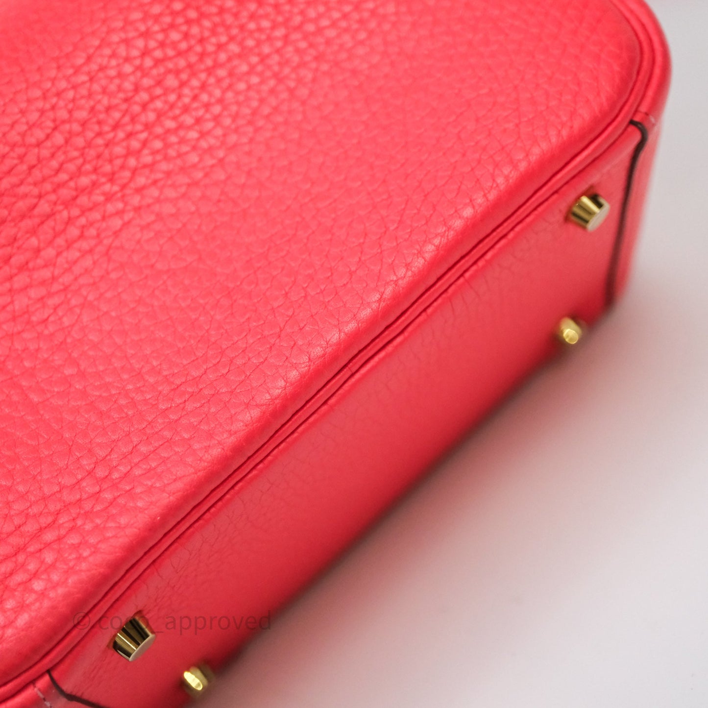 Hermès Mini Lindy 0E Rose Texas Clemence Gold Hardware