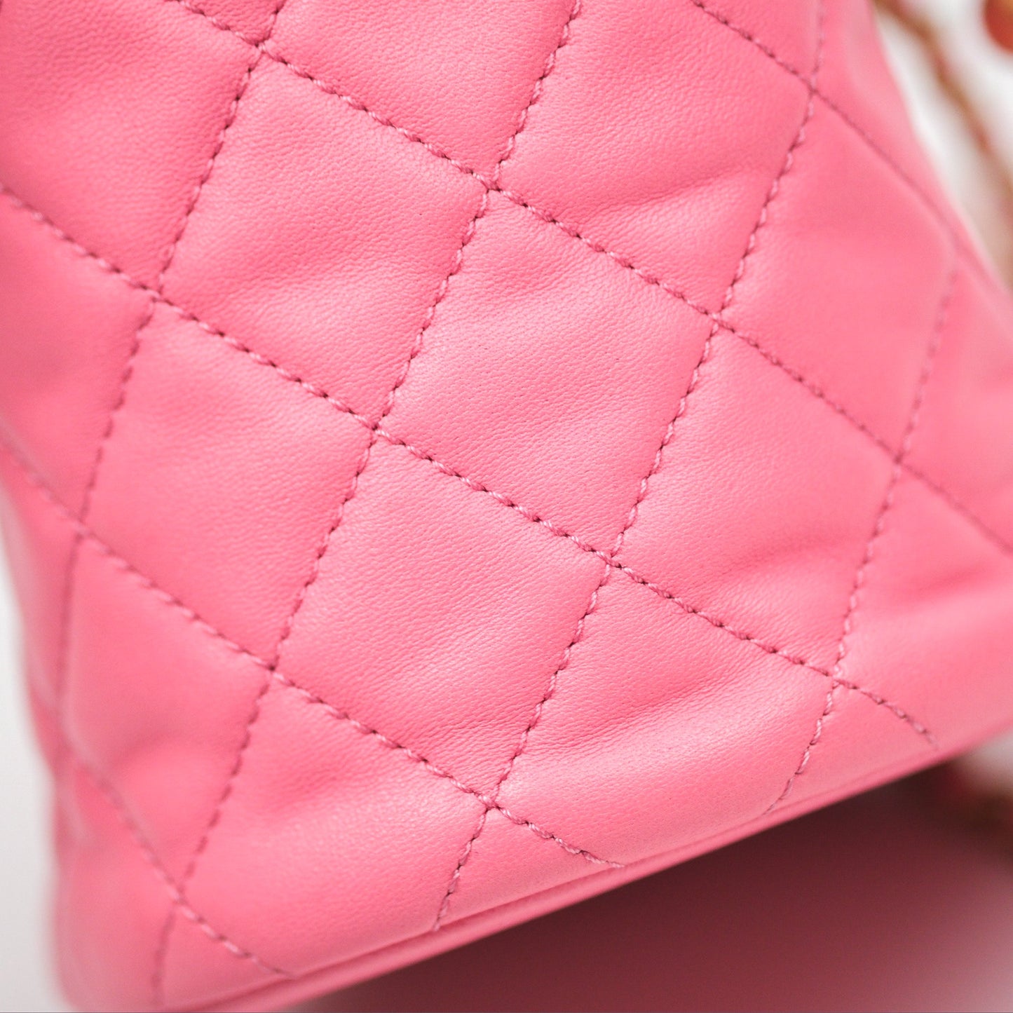 Chanel Pearl Crush Drawstring Bucket Bag Pink Lambskin Aged Gold Hardware