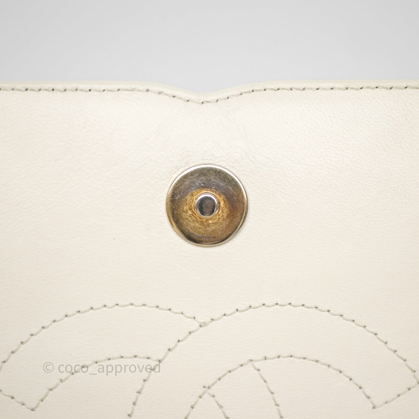 Chanel Quilted Medium CC Filigree Flap White/ Black Caviar