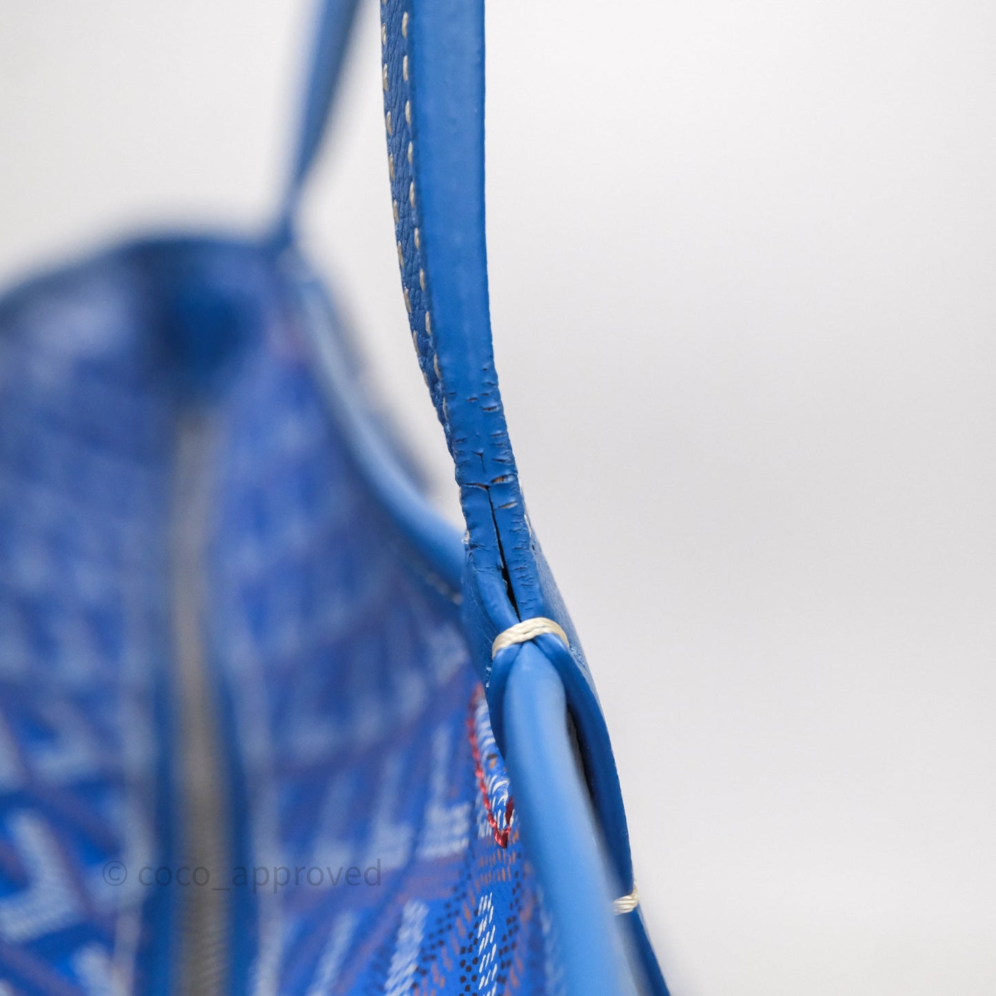 Goyard St Artois Tote MM ⁣⁣⁣⁣⁣⁣⁣⁣⁣⁣⁣⁣⁣⁣⁣⁣⁣⁣⁣⁣Blue Canvas