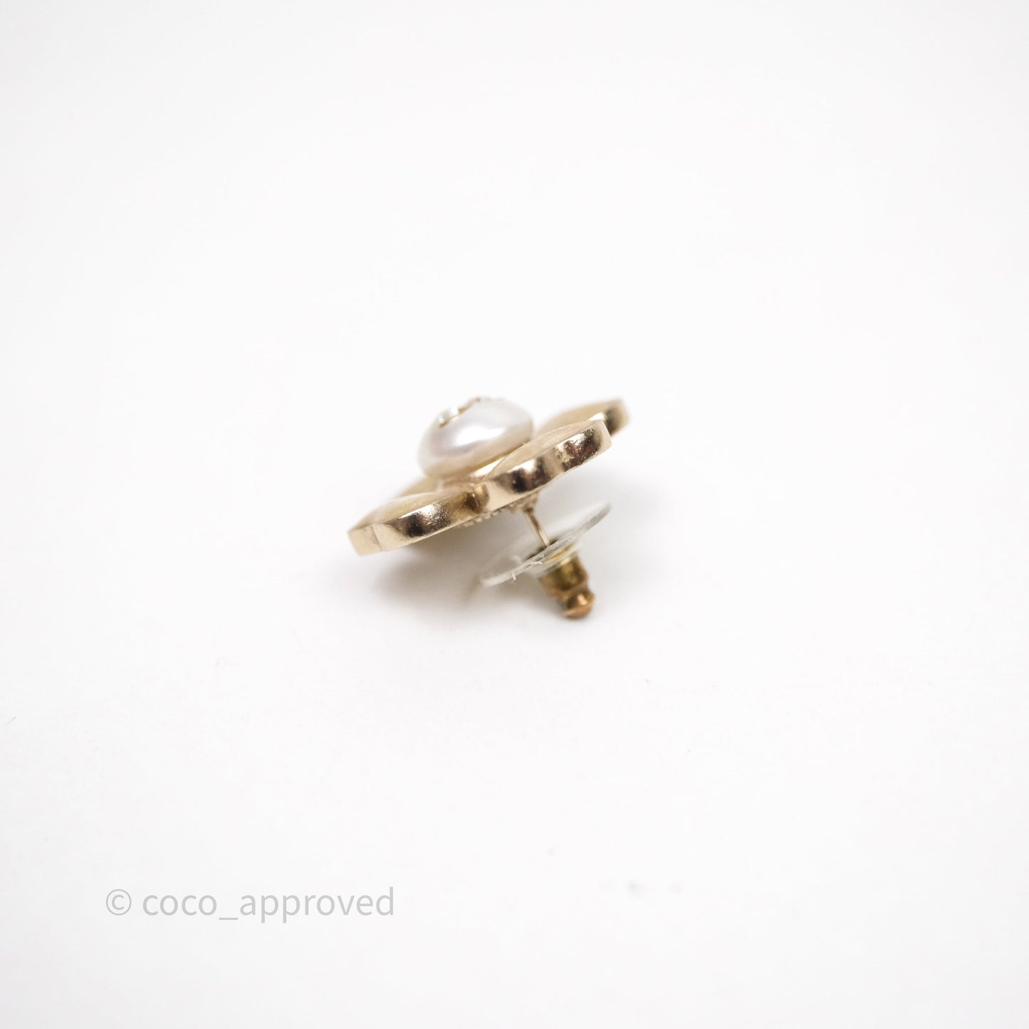 Chanel CC Pearl Flower Earrings Gold Tone