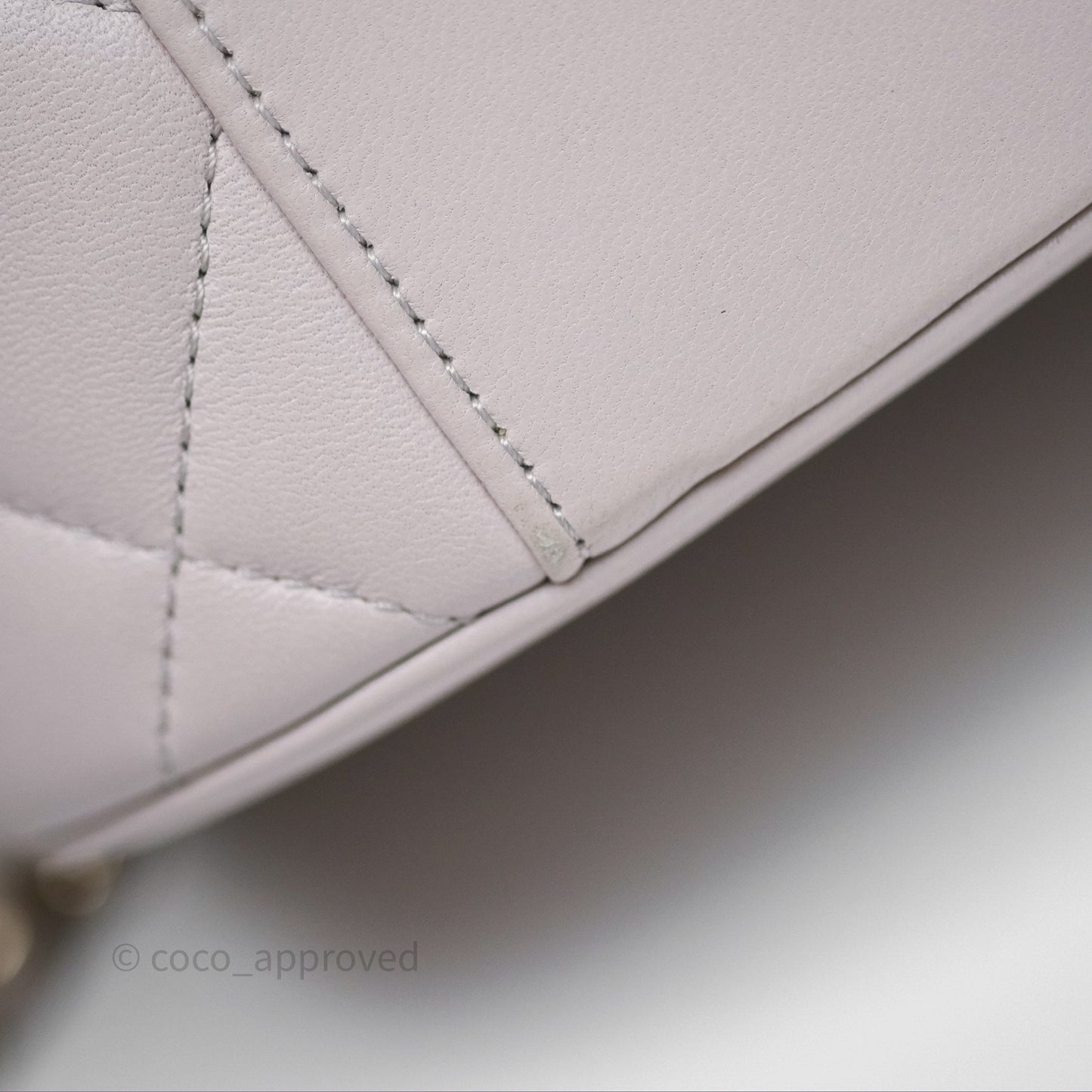Chanel Trendy CC Vanity Case Lilac Lambskin Gold Hardware