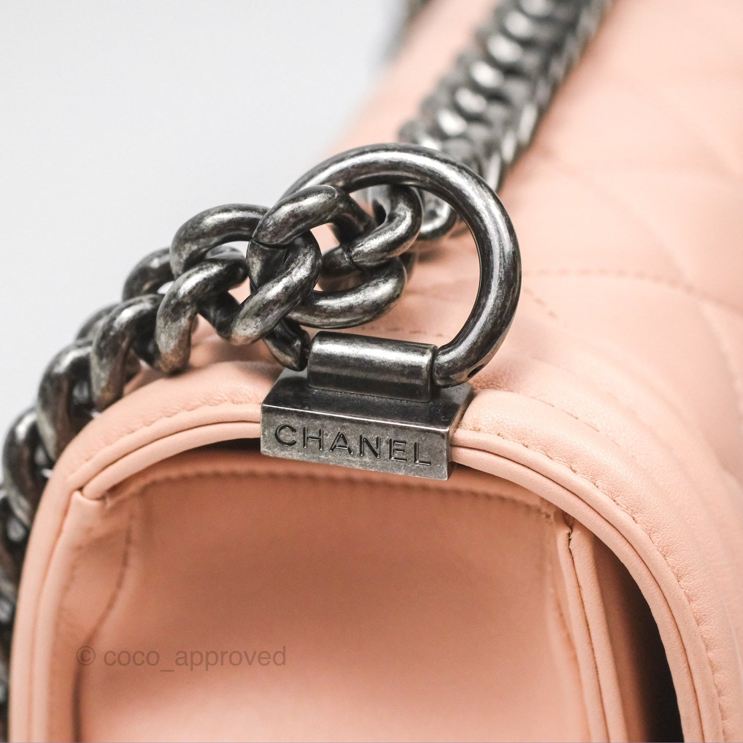 Chanel Quilted New Medium Boy Pink Lambskin Ruthenium Hardware