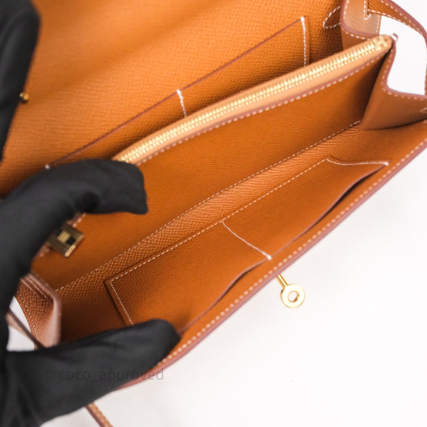 Hermès Kelly To Go Wallet Gold 37 Epsom Gold Hardware