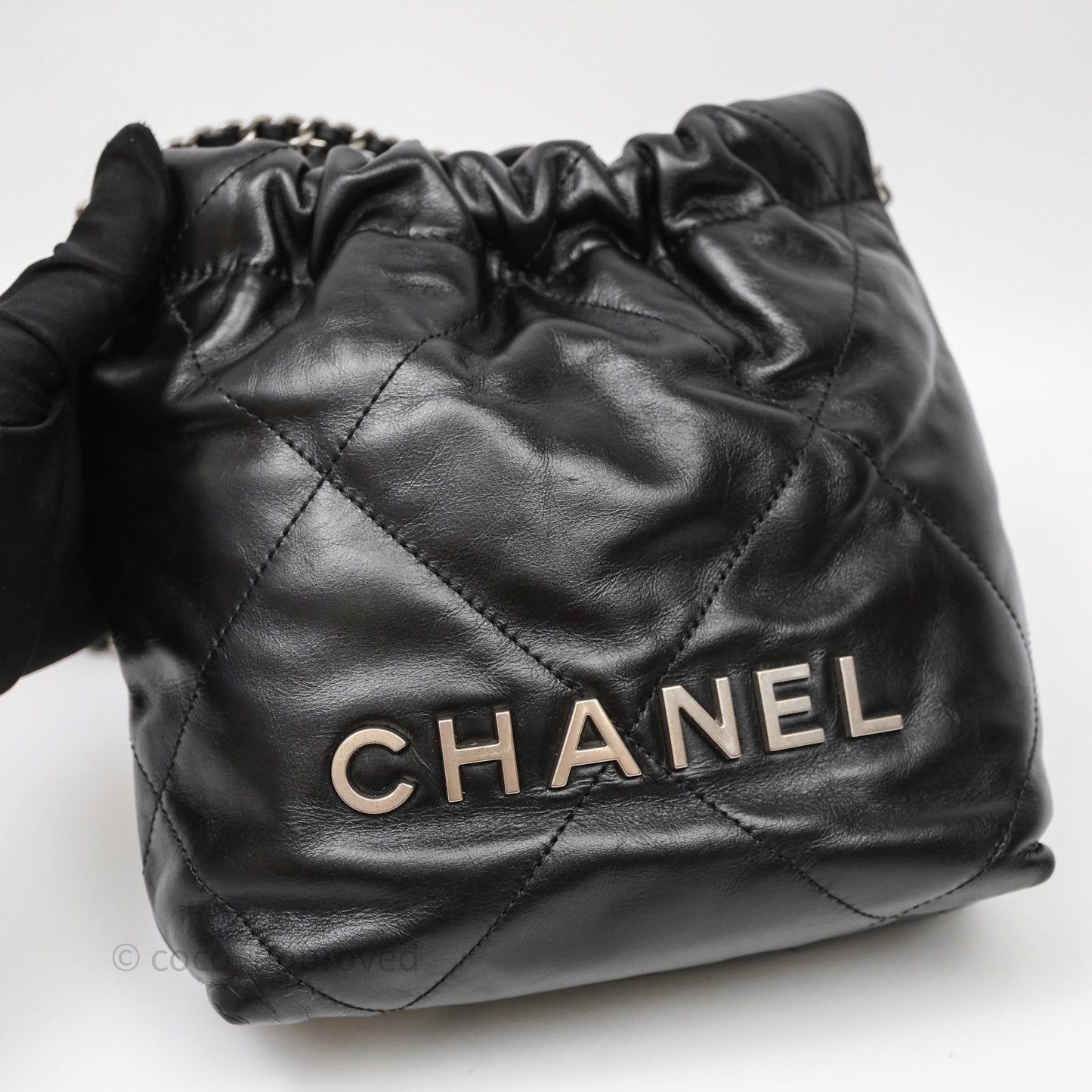 Chanel 22 Mini Bag Black Shiny Crumpled Calfskin Matte Silver Hardware