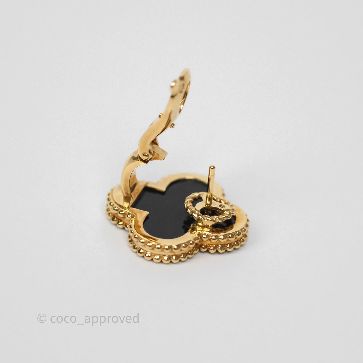 Van Cleef & Arpels Magic Alhambra Earrings 18K Yellow Gold Onyx