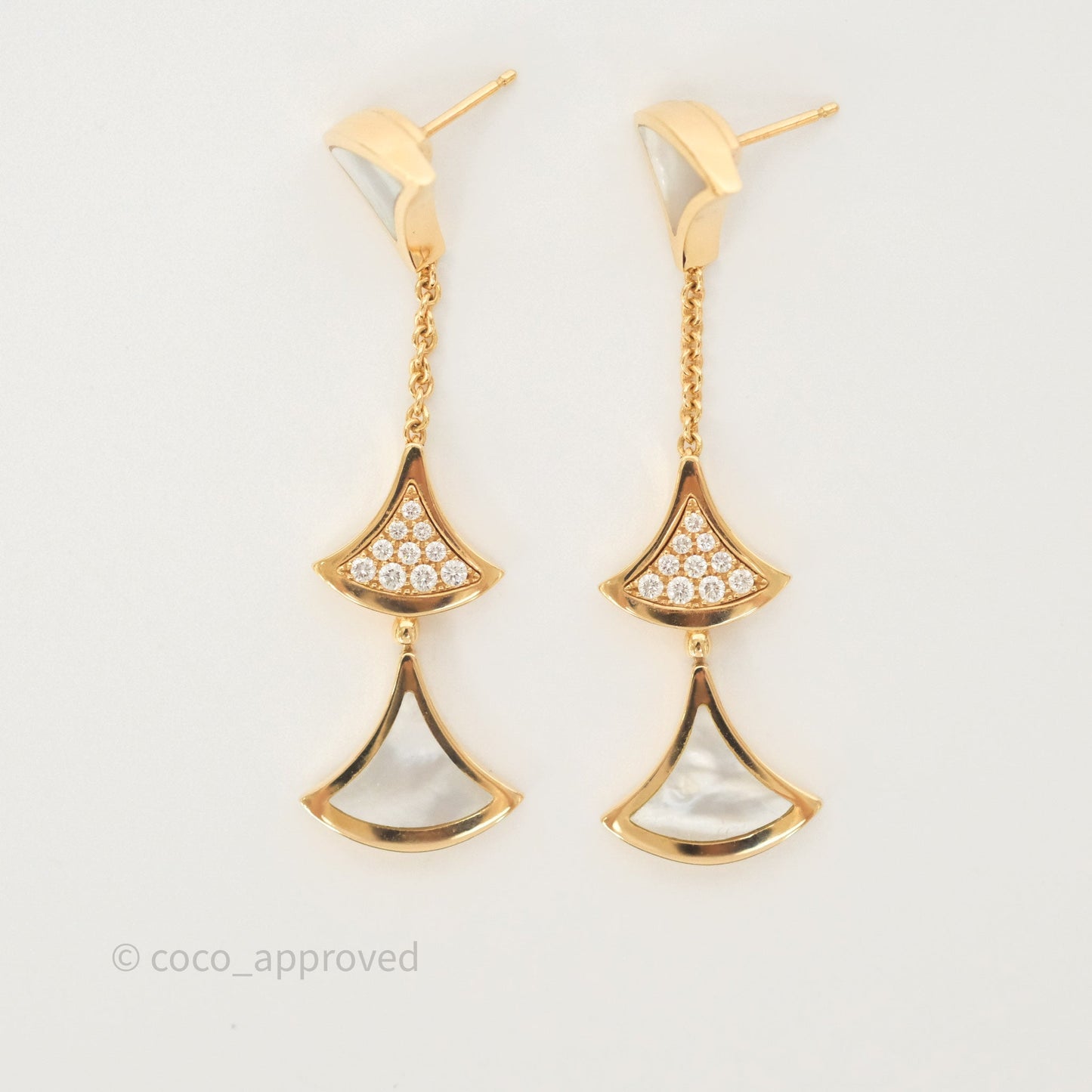 Bvlgari Divas' Dream Earrings Diamonds Mother of Pearl