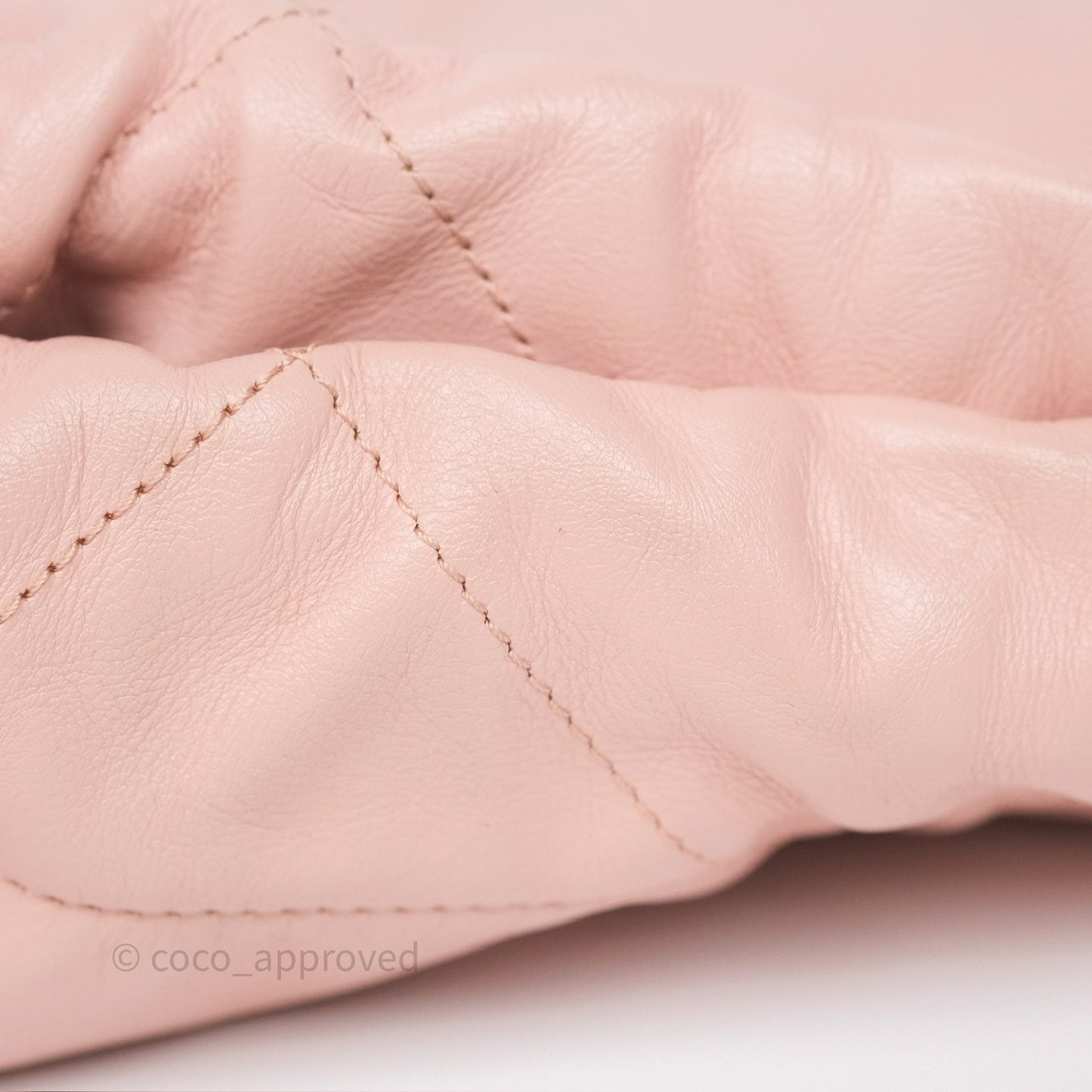 Chanel 22 Medium Pink Crumpled Calfskin Aged Gold Hardware