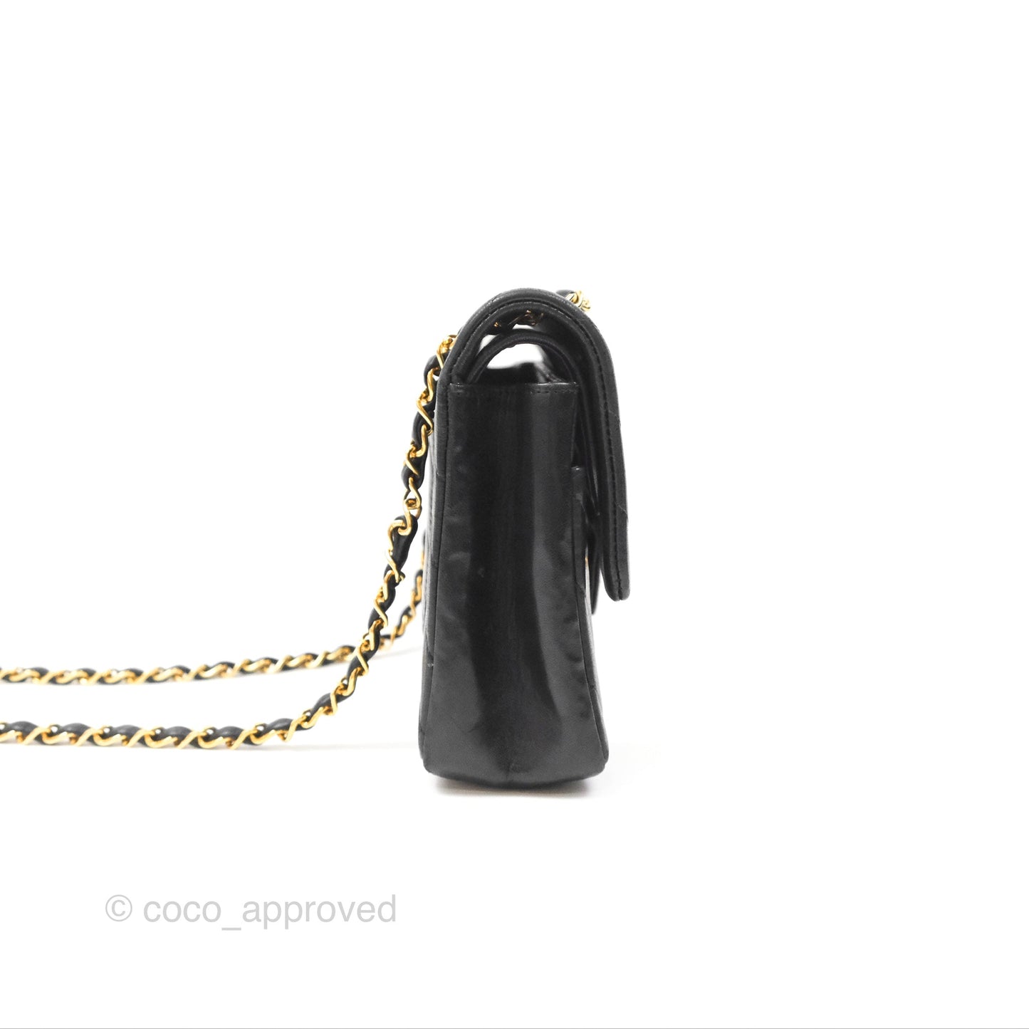 Chanel Vintage Medium Classic Flap Chevron Black Lambskin 24K Gold Hardware