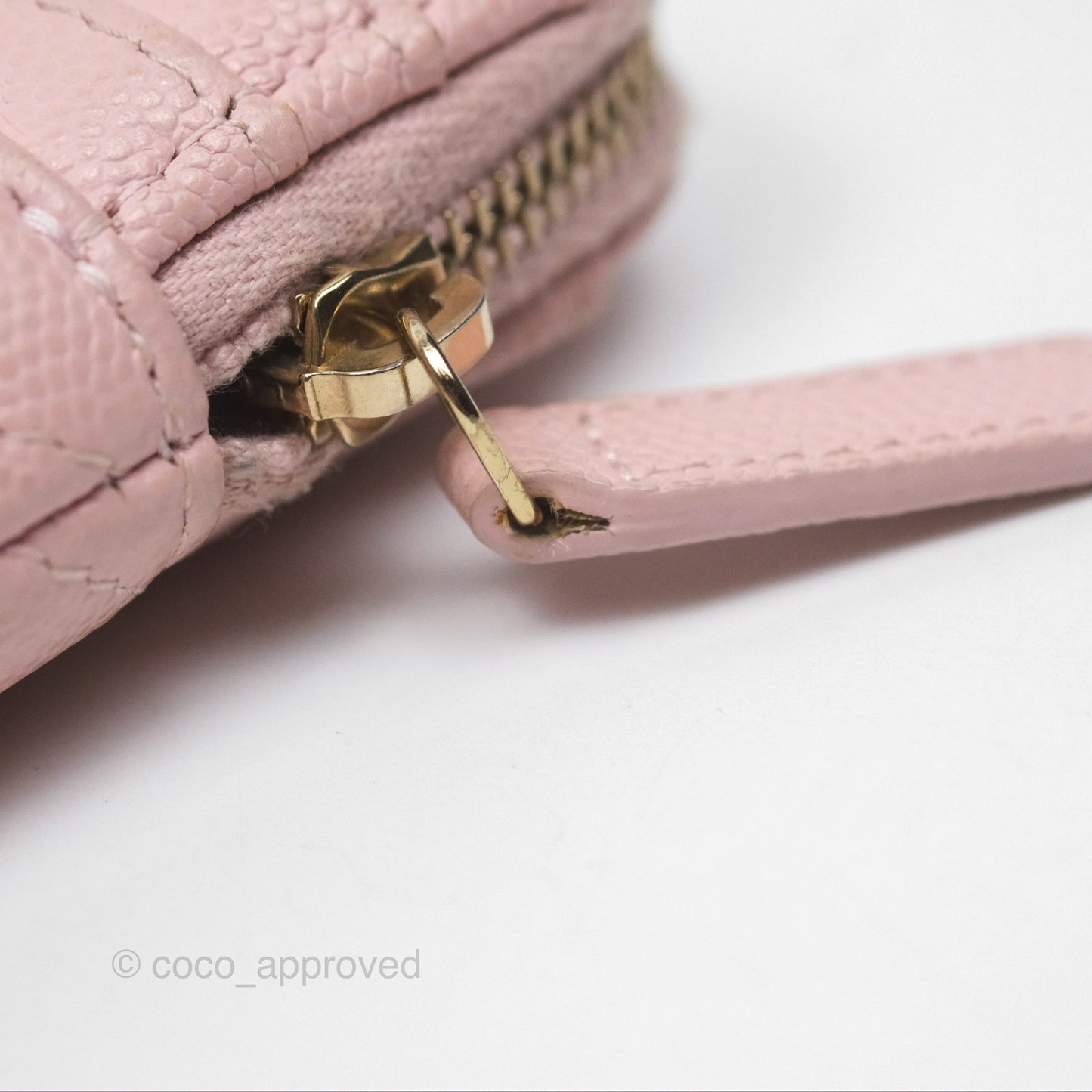Chanel Quilted Classic Zip Card Holder Wallet Pink Caviar Gold Hardware