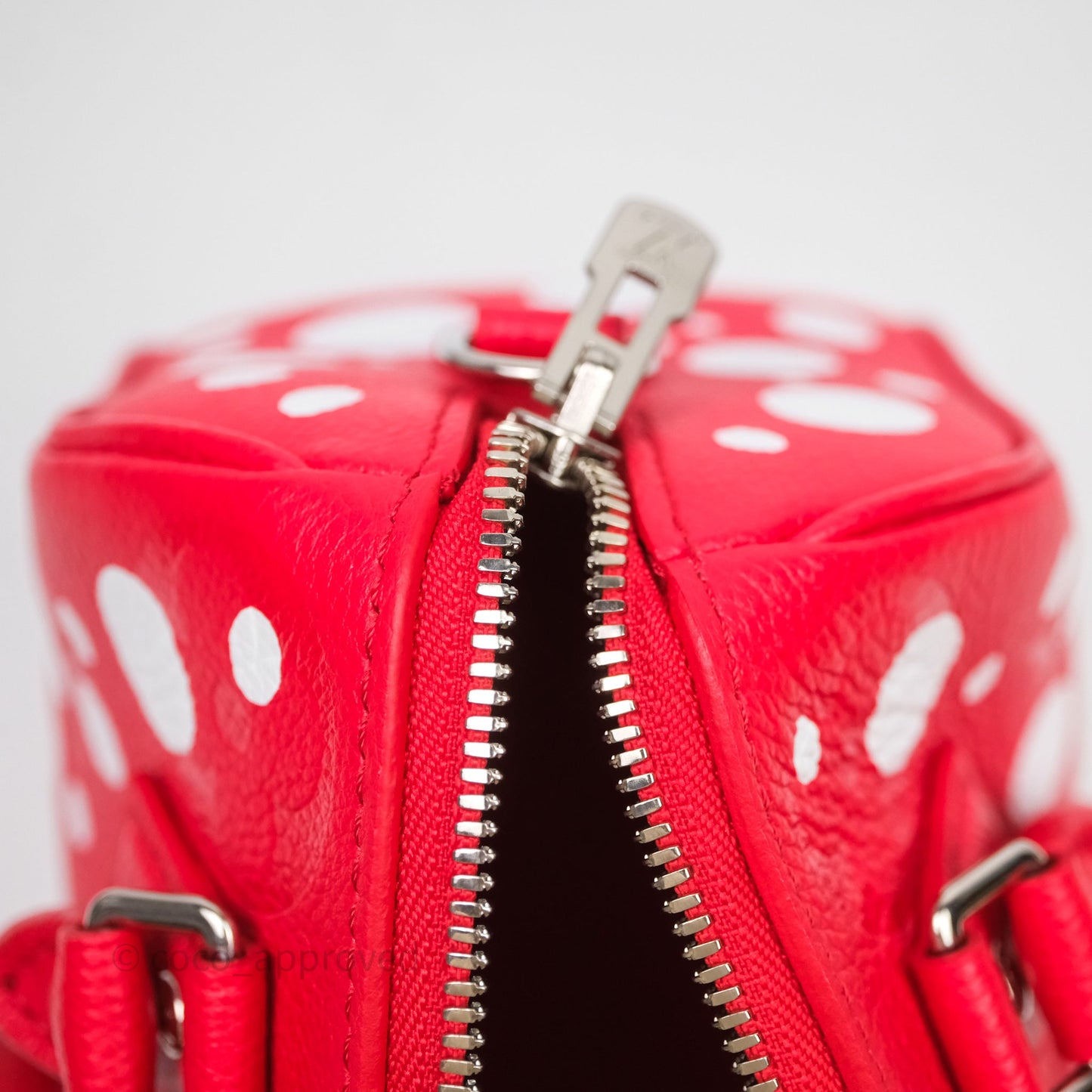 Louis Vuitton x Yayoi Kusama Speedy Bandoulière 20 Red