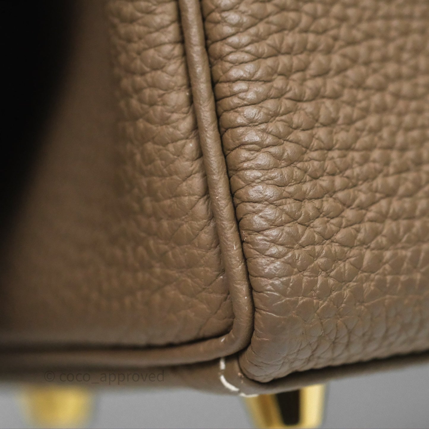 Hermès Retourne Kelly 25 Etoupe 18 Togo Gold Hardware