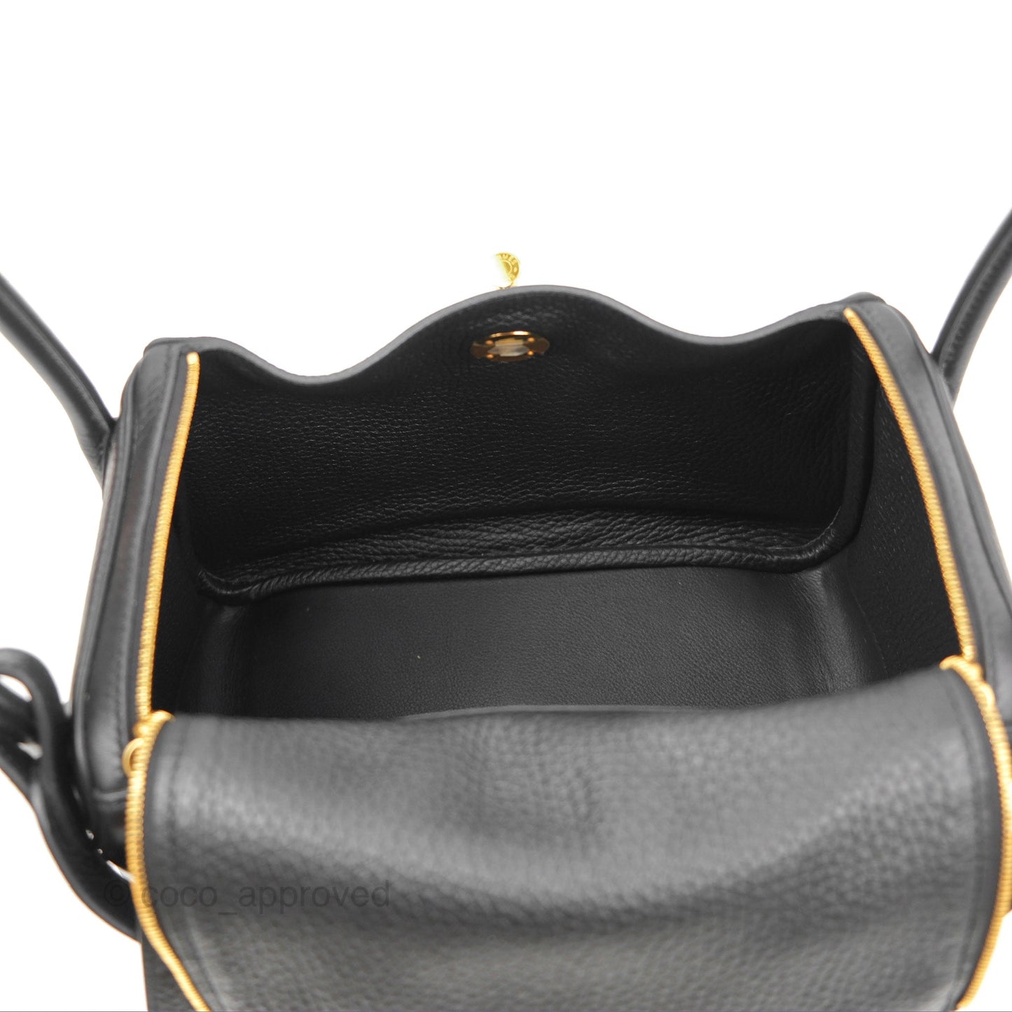 Hermès Lindy 26 Black Clemence Gold Hardware