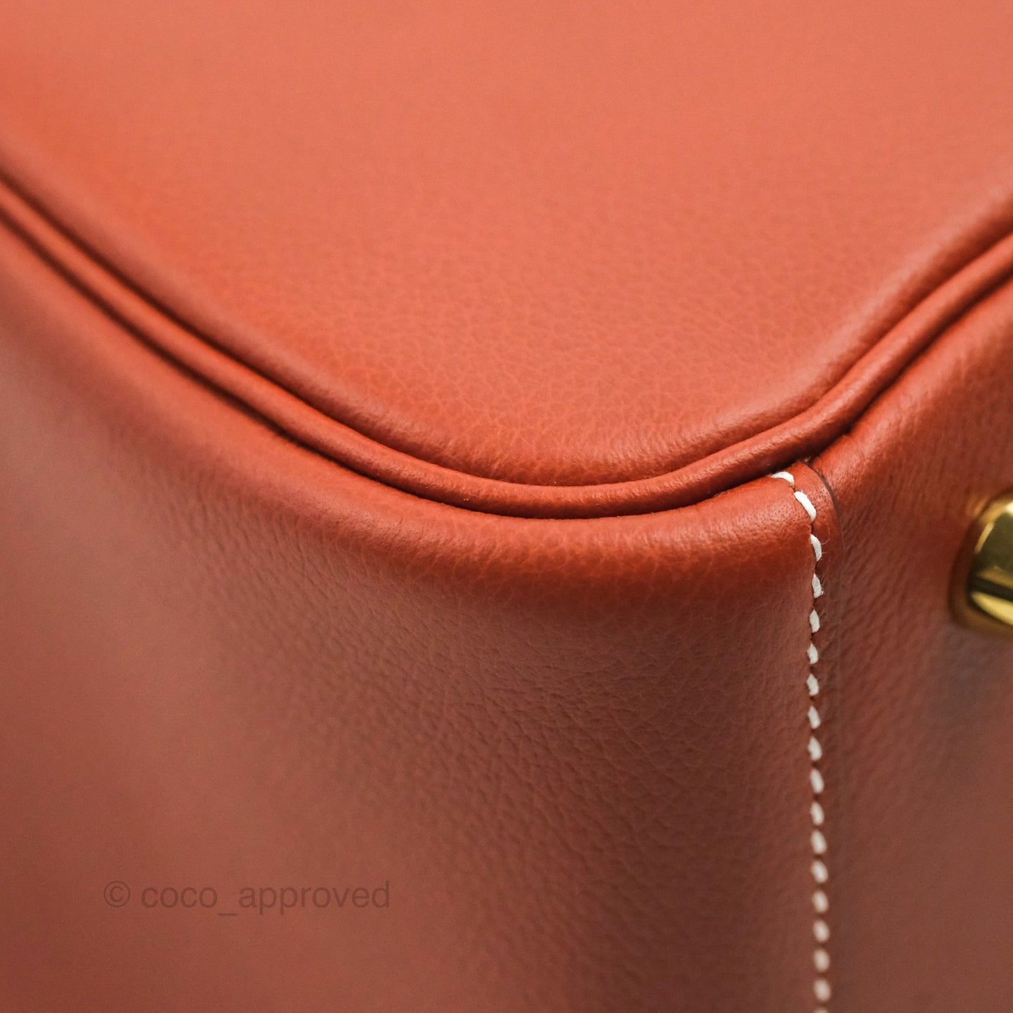 Hermès Lindy 26 Evercolour Sienne Gold Hardware