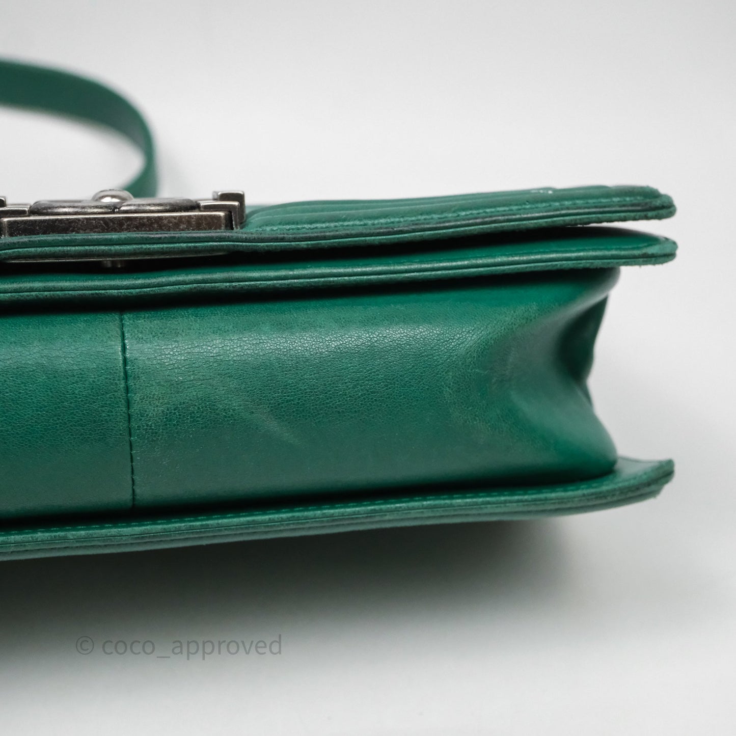 Chanel Medium Boy Quilted Green Lambskin Ruthenium Hardware