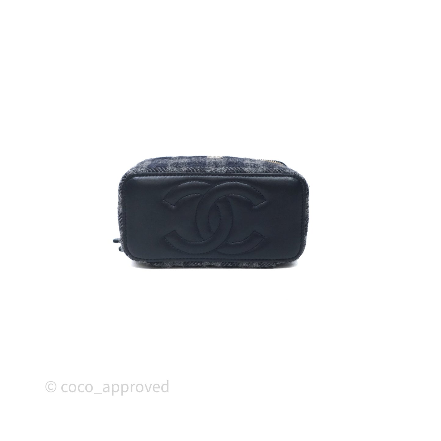 Chanel Vanity With Chain Navy Tweed Plaid Gold Hardware