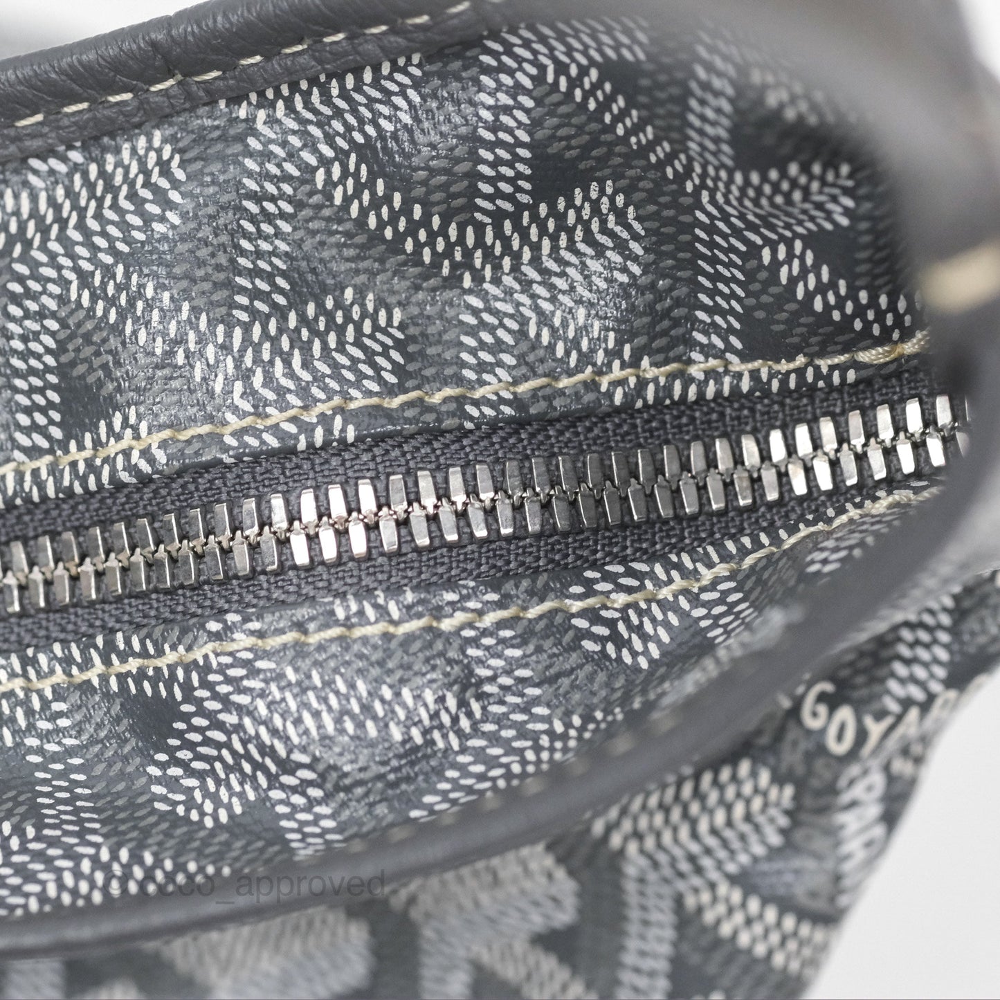 Goyard Bohème Hobo Bag Grey Goyardine Canvas