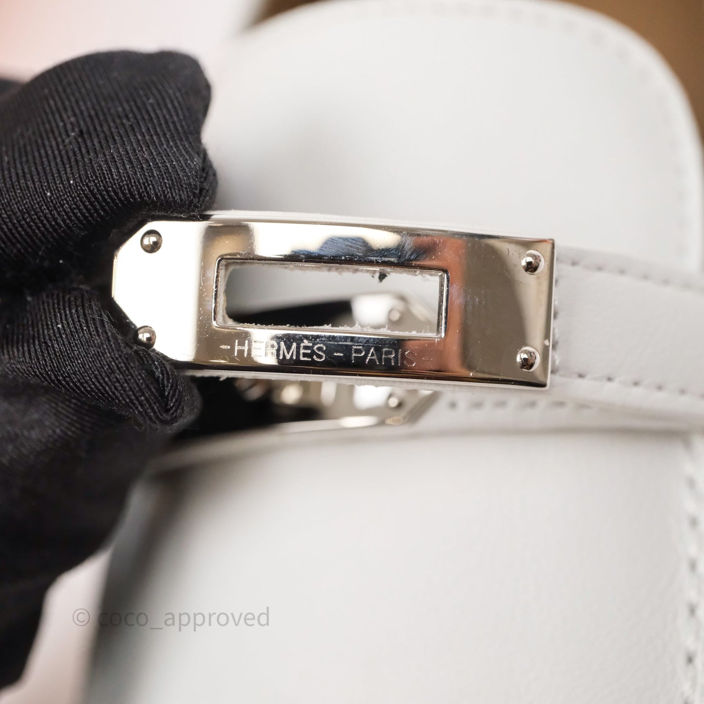 Hermès Destin Loafers White calfskin Leather Palladium-plated Kelly Buckle Size 36.5