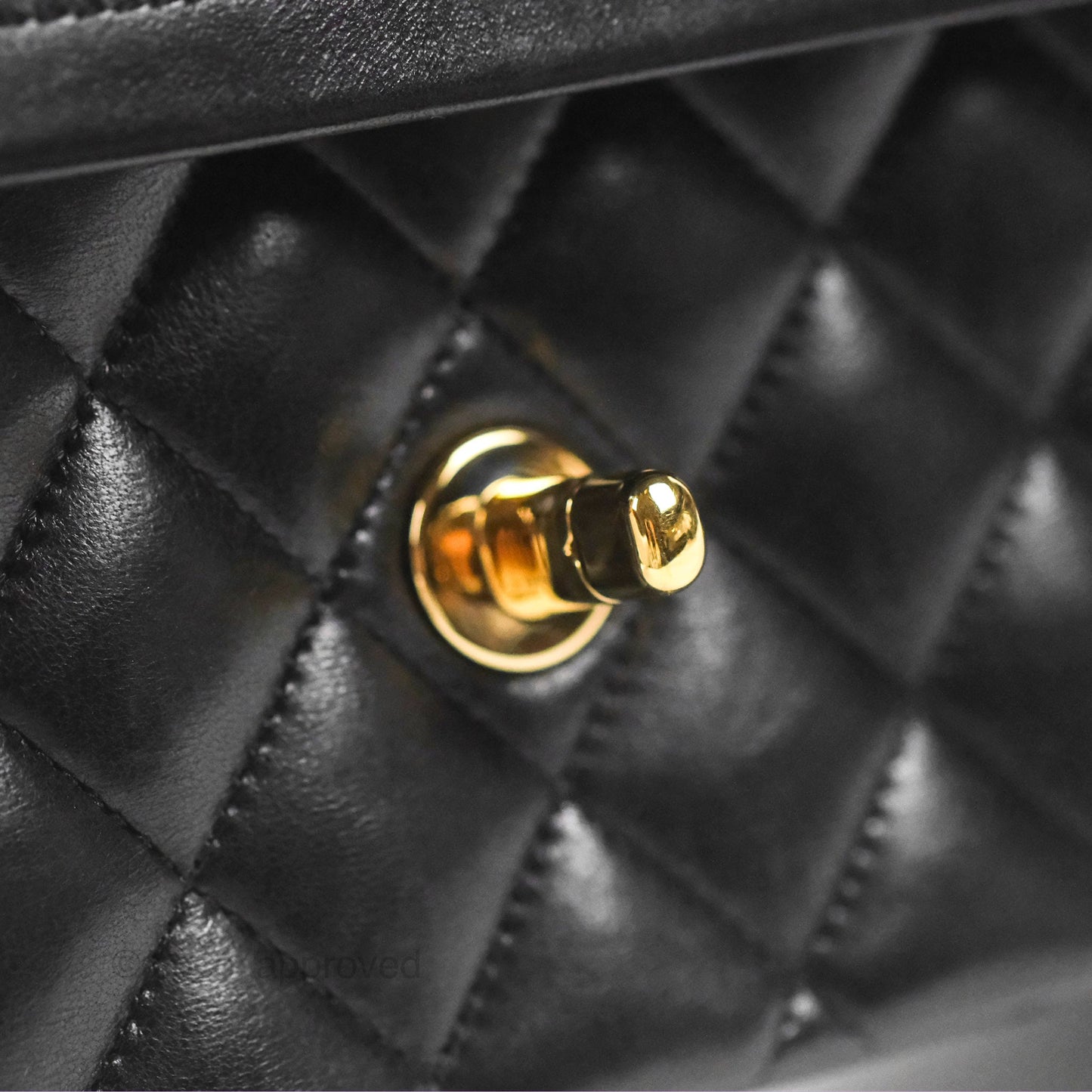 Chanel Classic M/L Medium Flap Quilted Black Lambskin Gold Hardware