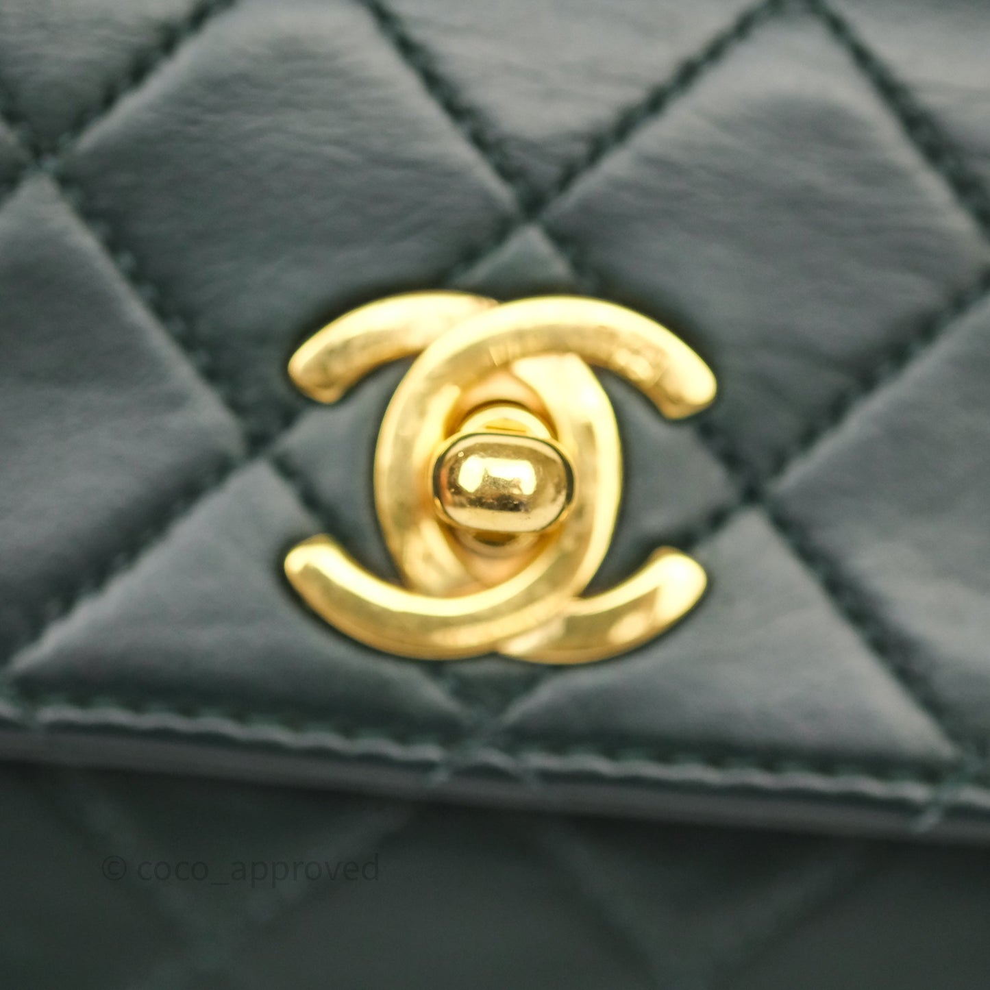 Chanel Vintage Mini Flap Bag Dark Green Lambskin Gold Hardware