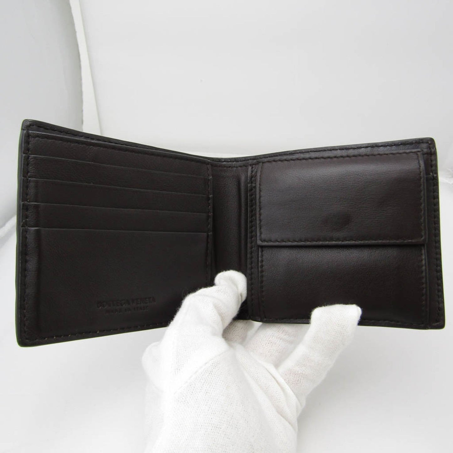 Luxury Bottega Veneta Intrecciato  Leather Wallet  ()